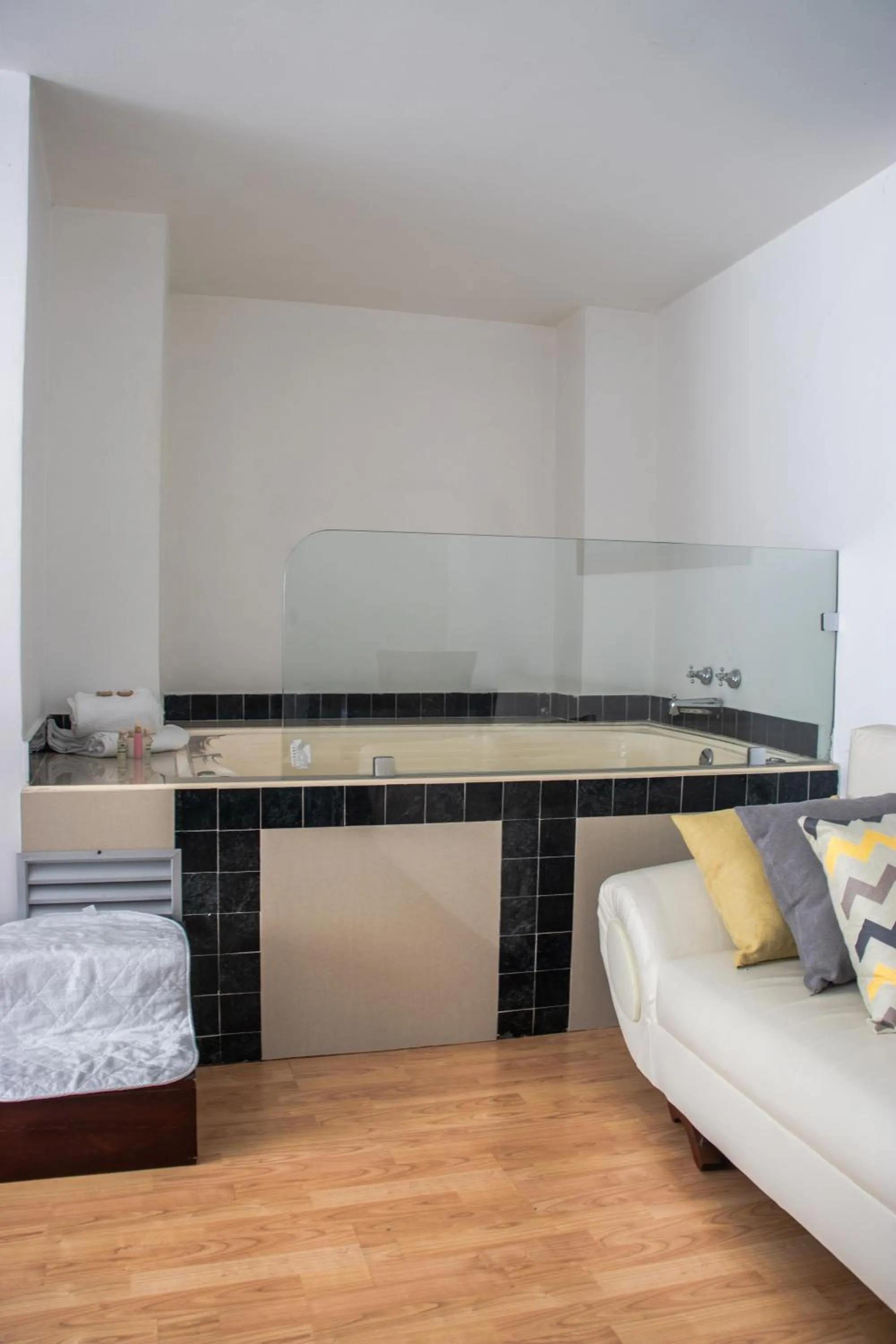 Bath in Nogal Suite Hotel Pasto