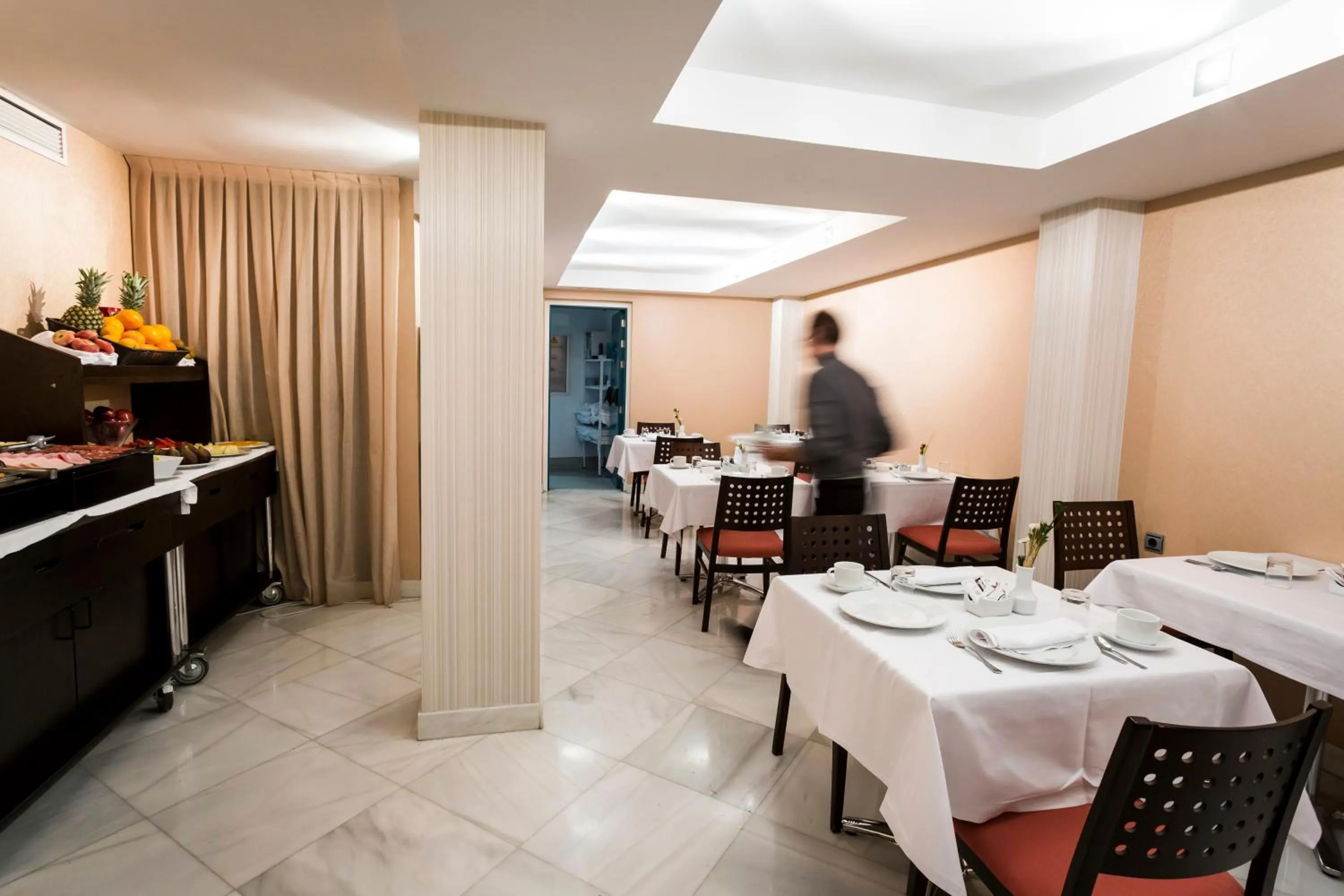 Restaurant/places to eat in La Casa de la Trinidad