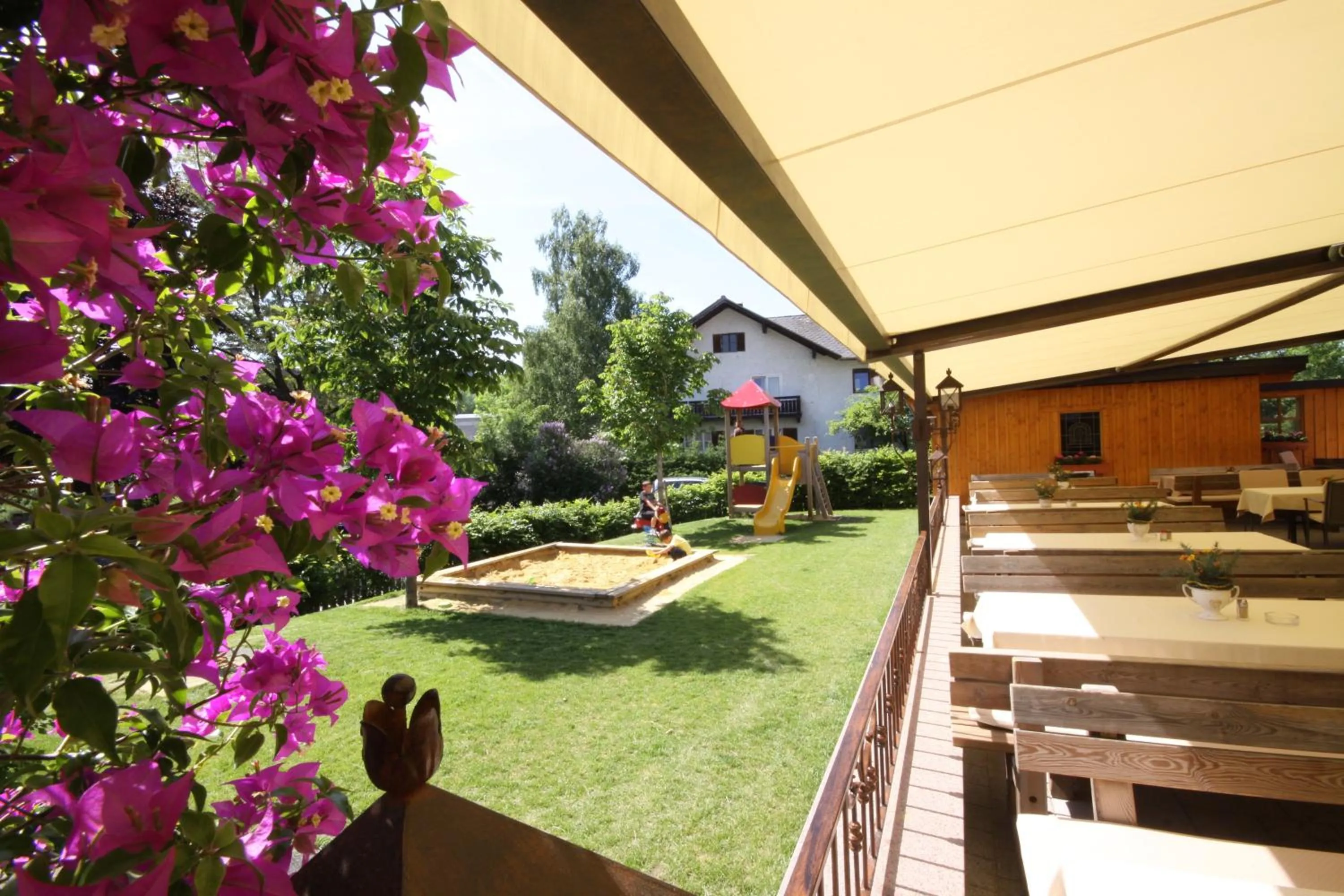 Restaurant/places to eat in Hotel Grünauerhof