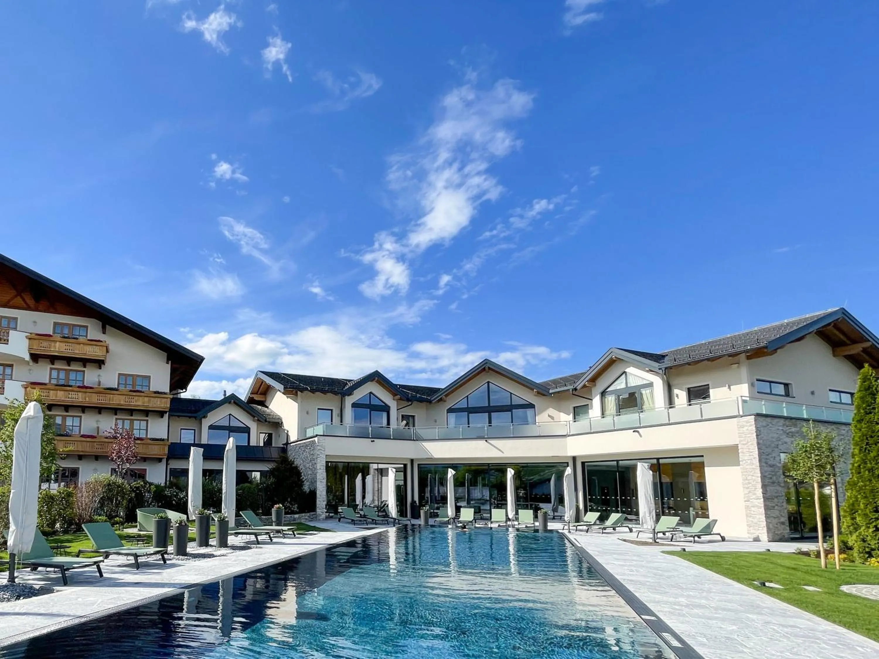 Swimming pool in Hotel Grünauerhof