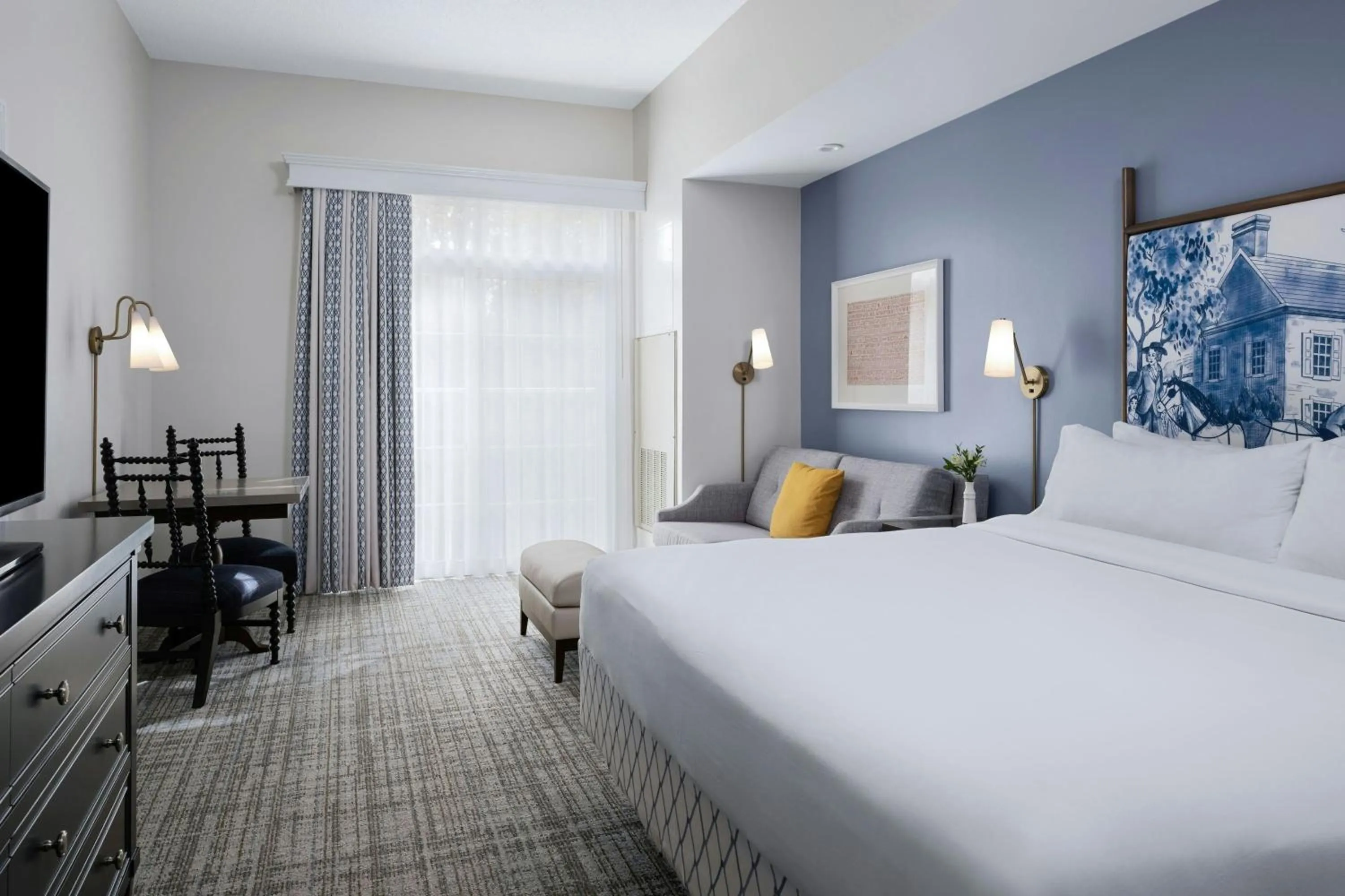 Other, Bed in Marriott's Manor Club at Ford's Colony