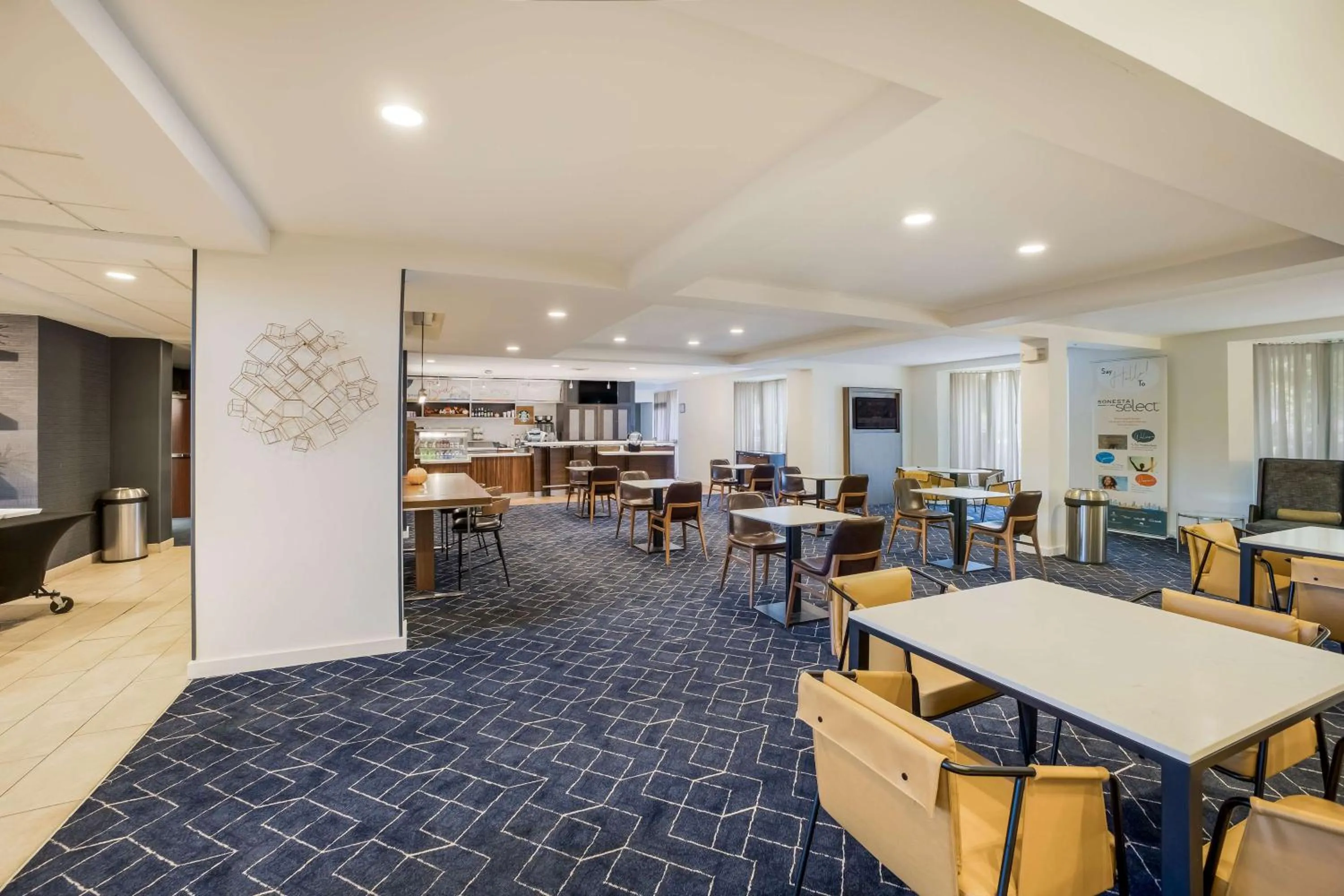 Restaurant/places to eat in Sonesta Select Phoenix Chandler