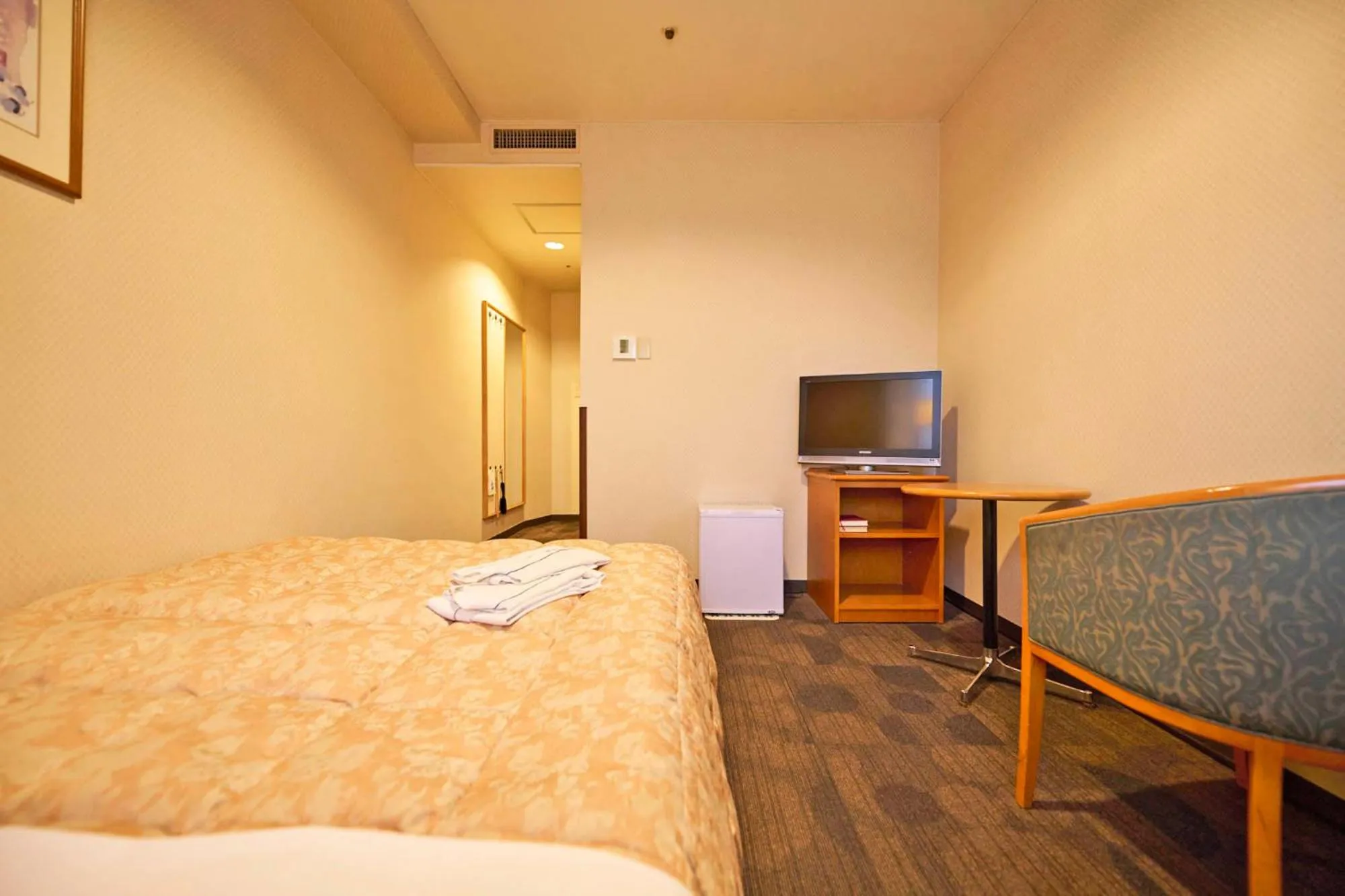 Bed in Ageo Tobu Hotel