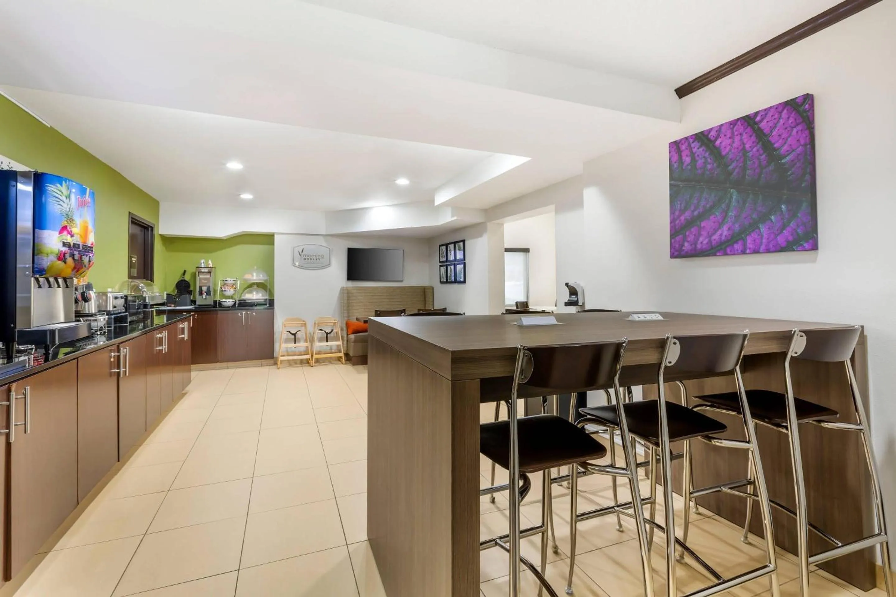 Breakfast in Sleep Inn at Greenville Convention Center