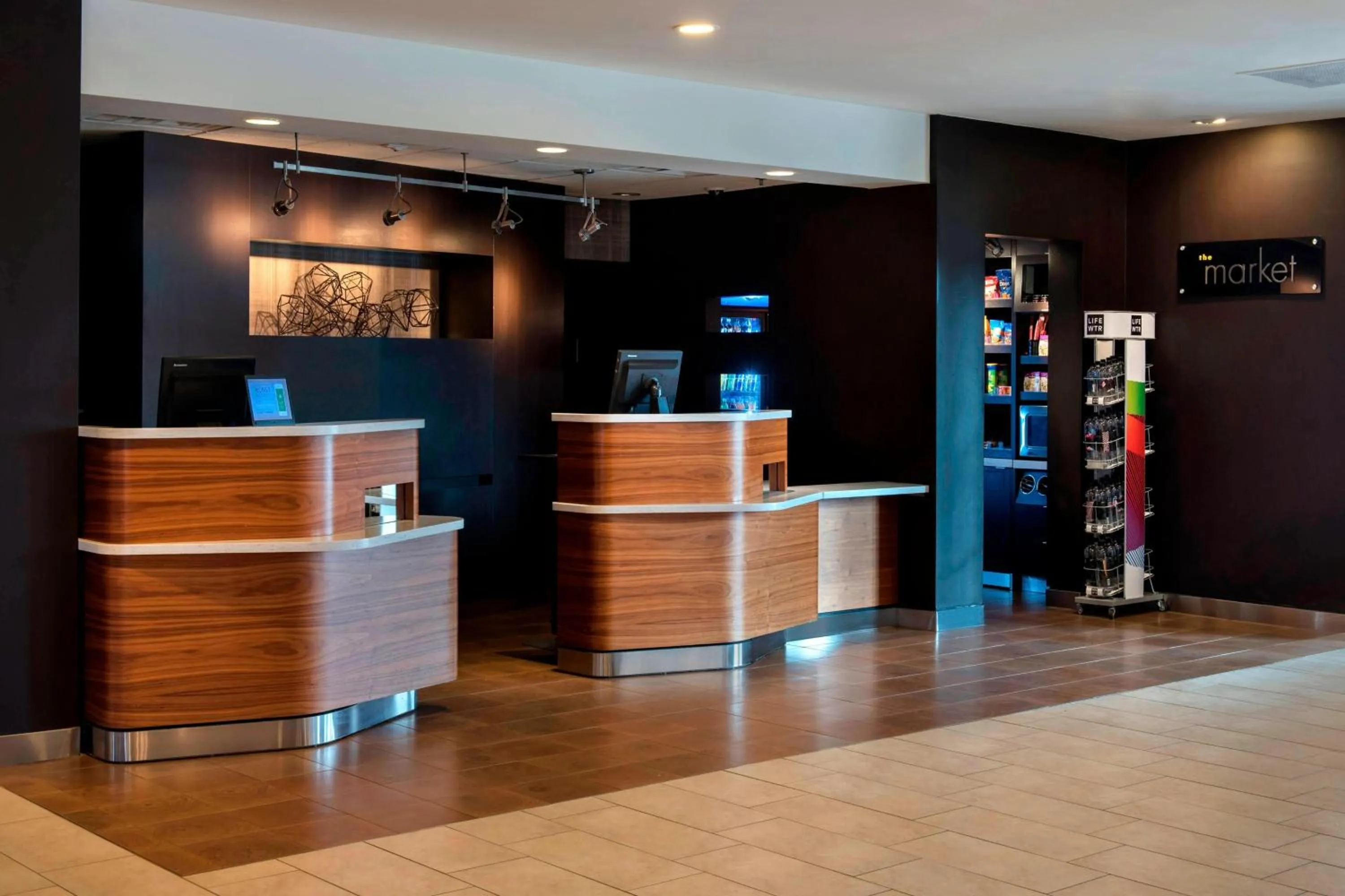Lobby or reception in Courtyard by Marriott Poughkeepsie