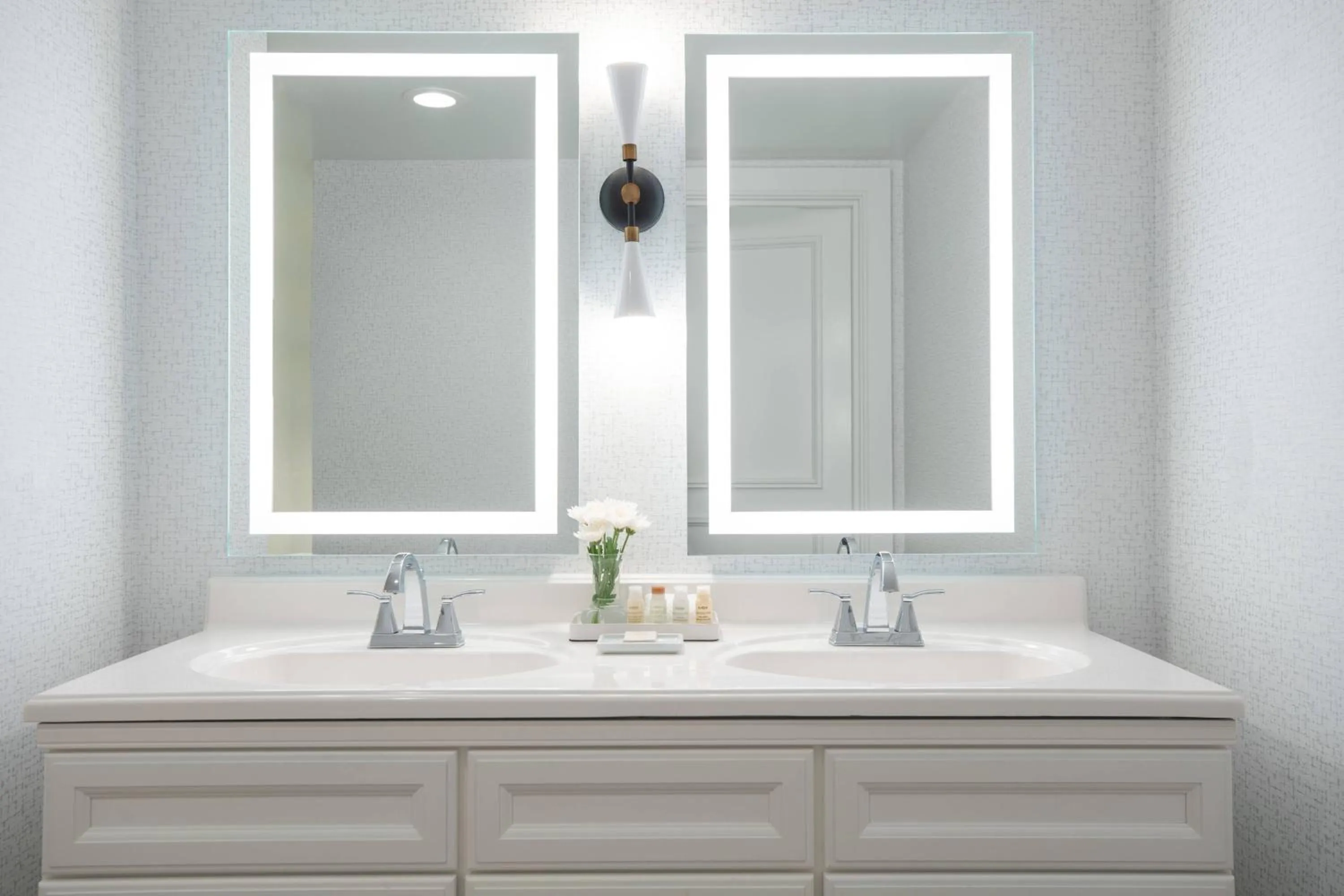 Bathroom in Renaissance Esmeralda Resort & Spa, Indian Wells