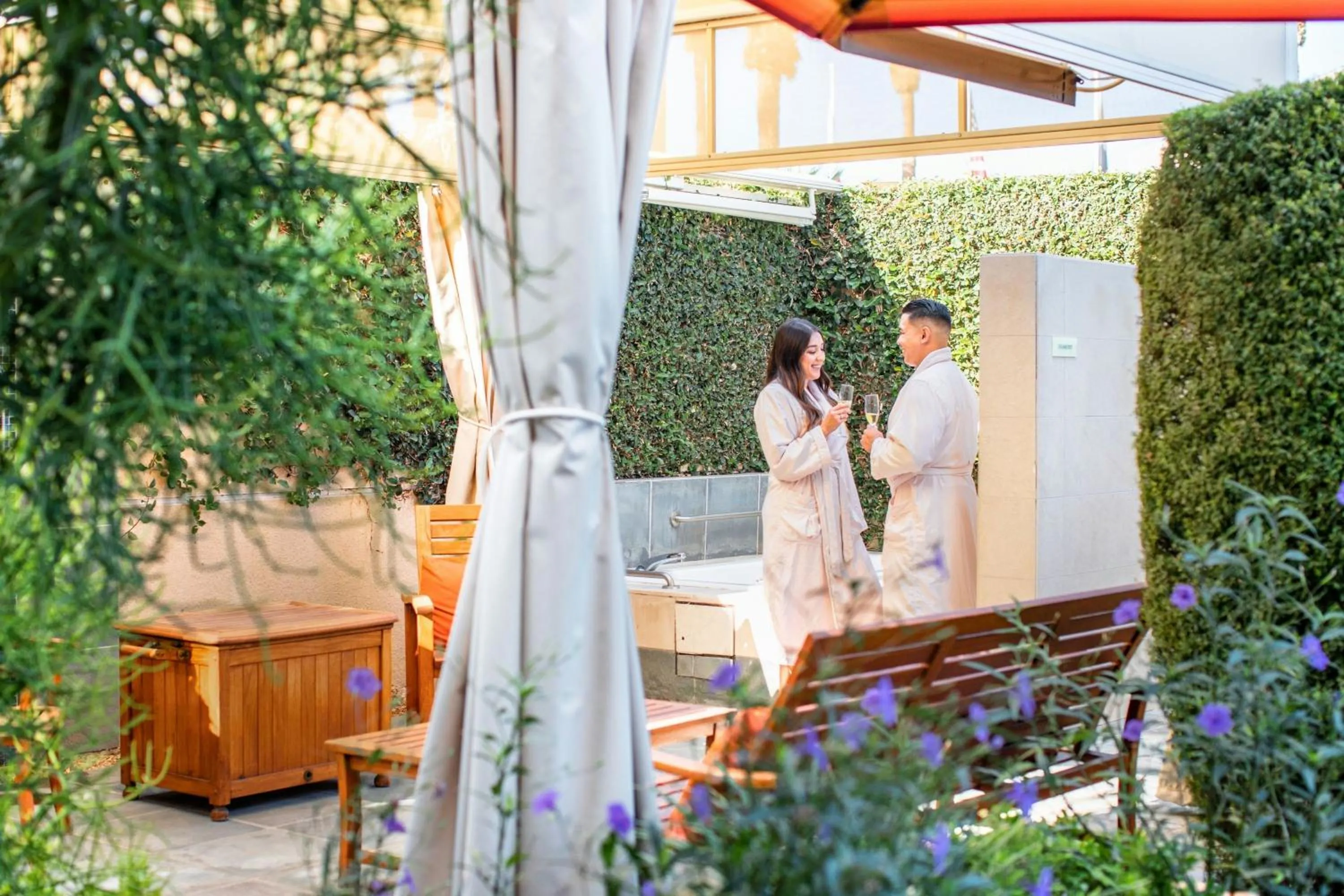 Spa and wellness centre/facilities in Renaissance Esmeralda Resort & Spa, Indian Wells