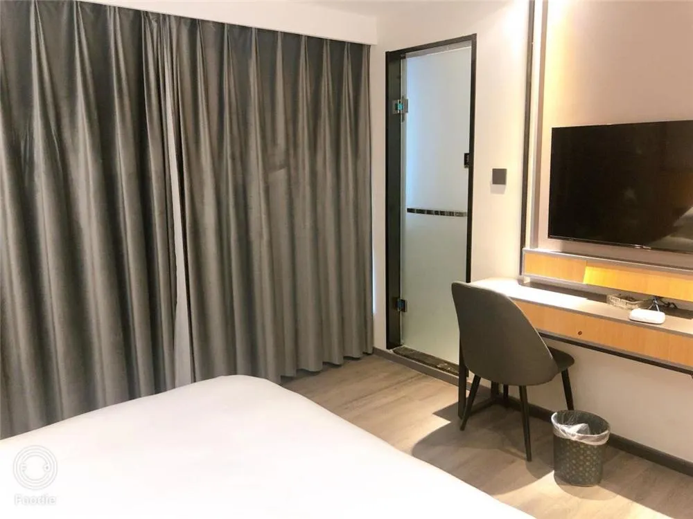 JUNYI Hotel Nanjing Olympic Sports Center