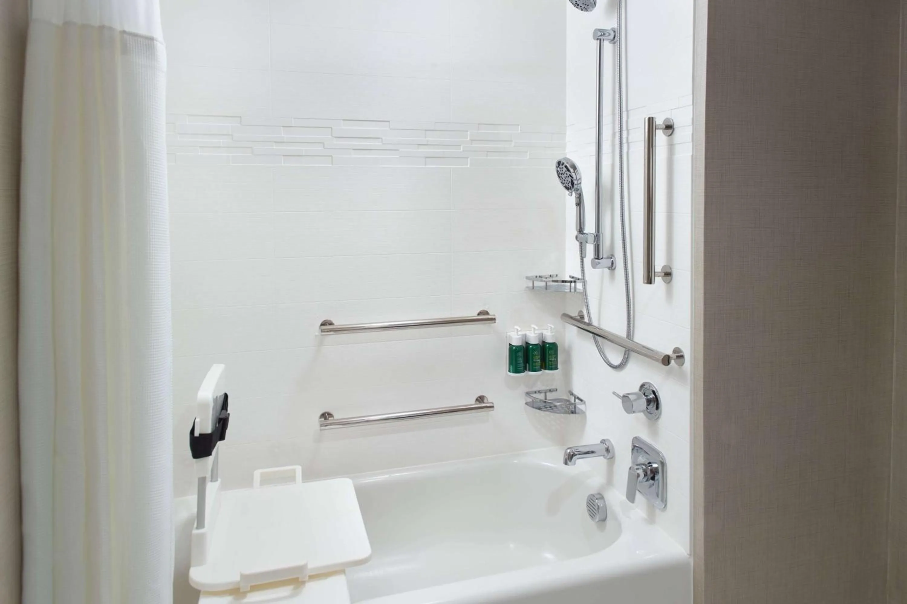 Bathroom in Sonesta ES Suites Raleigh Cary