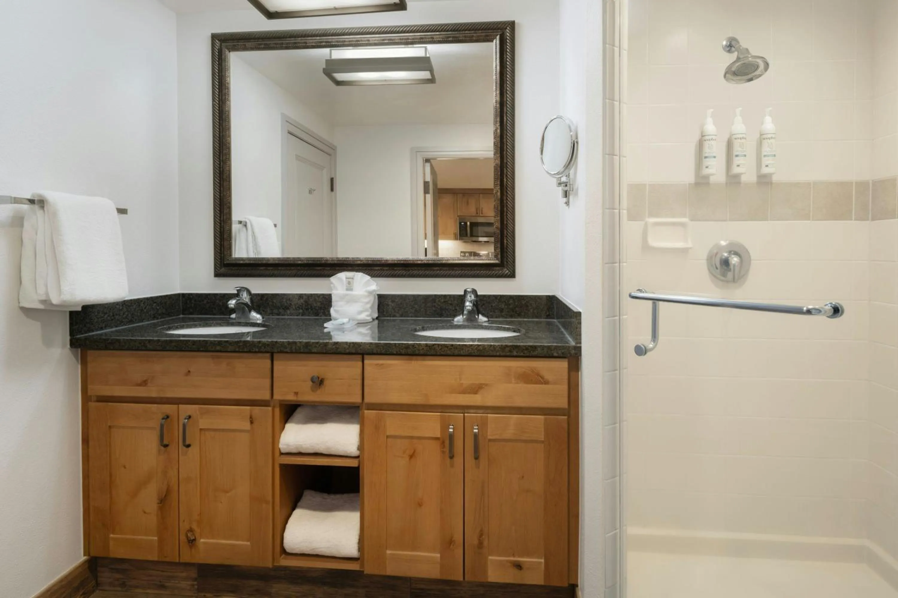 Bathroom in Marriott's Timber Lodge
