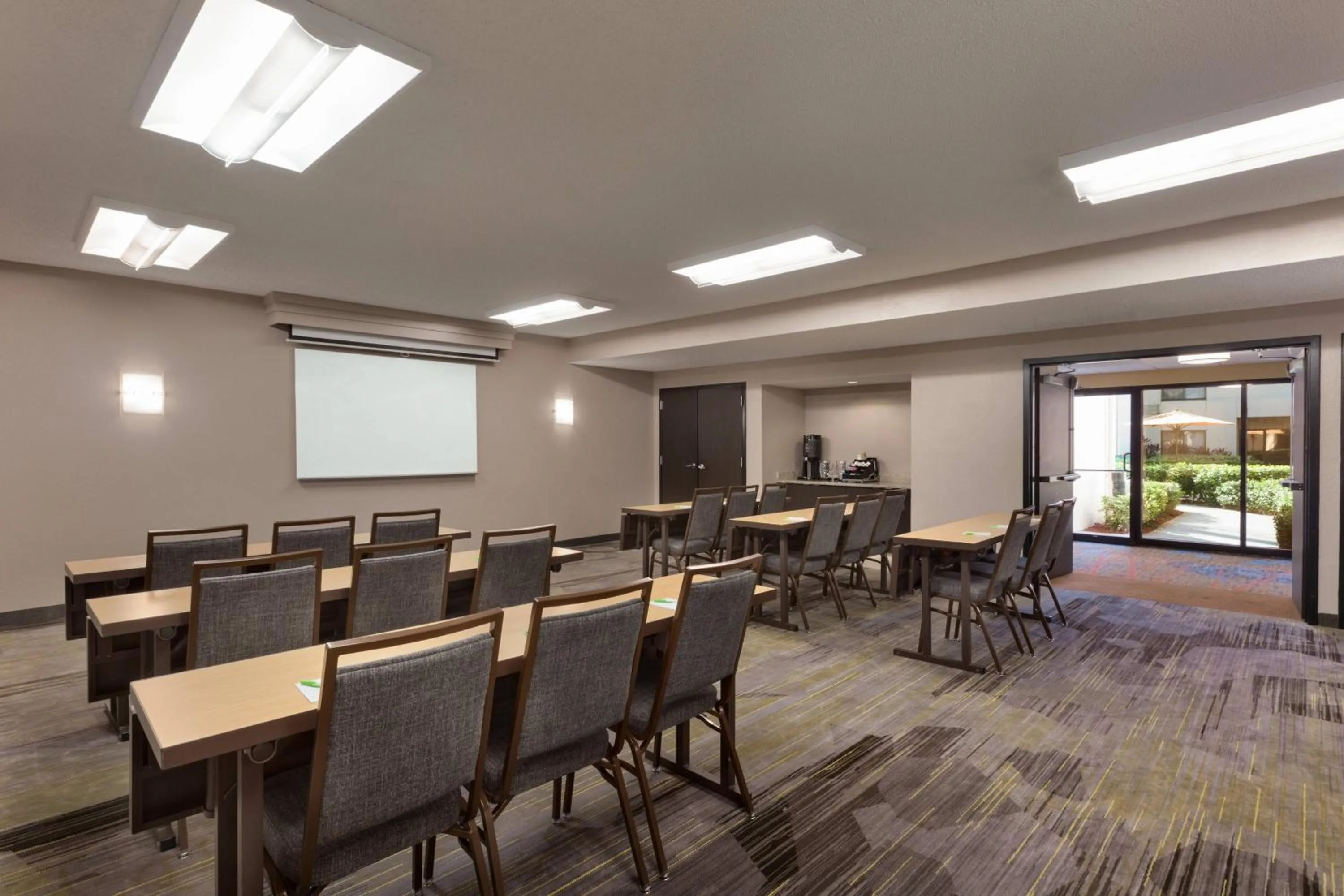 Meeting/conference room in Courtyard by Marriott Fort Myers Cape Coral