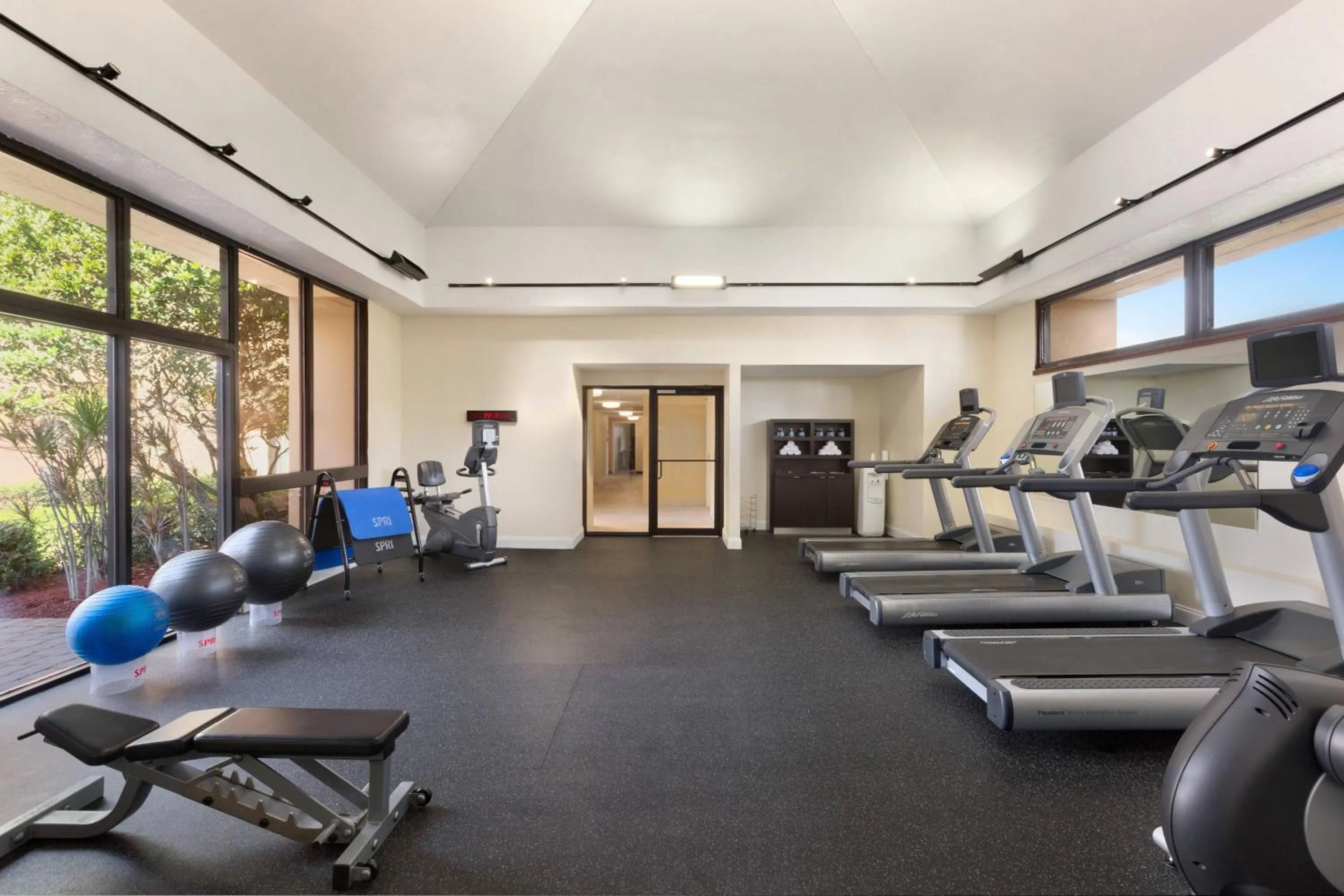 Fitness centre/facilities in Courtyard by Marriott Fort Myers Cape Coral