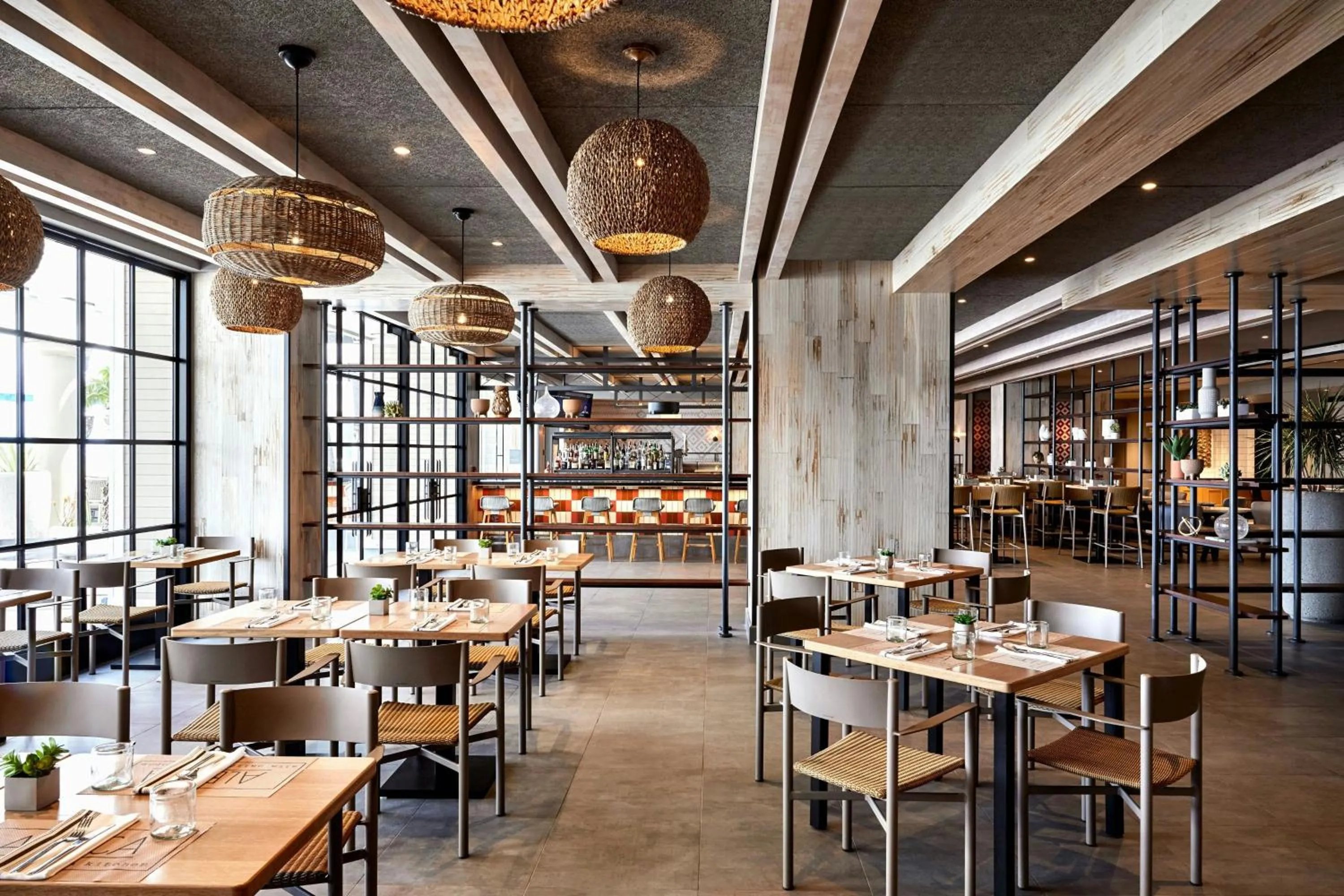 Restaurant/places to eat in Coronado Island Marriott Resort & Spa