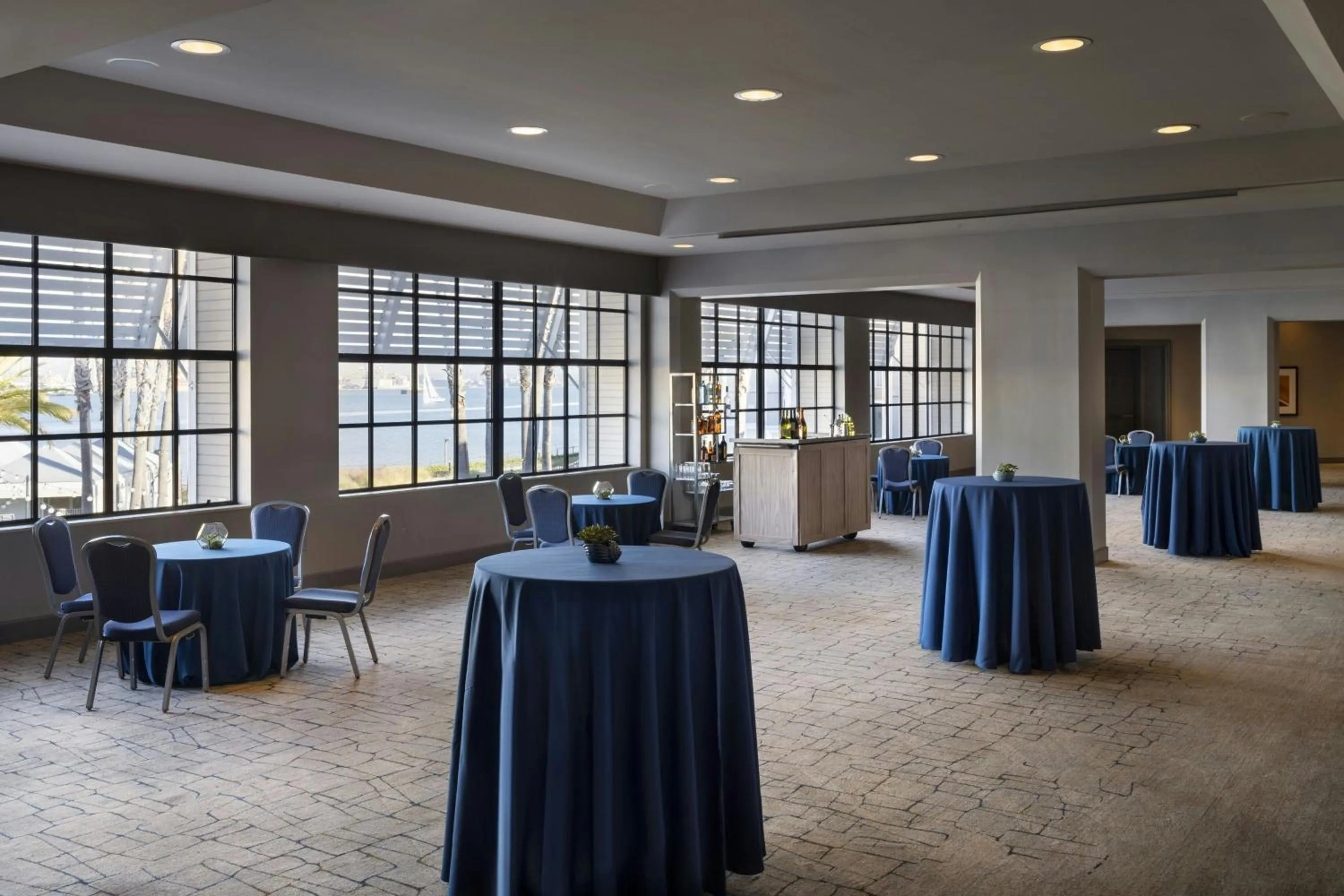 Meeting/conference room in Coronado Island Marriott Resort & Spa