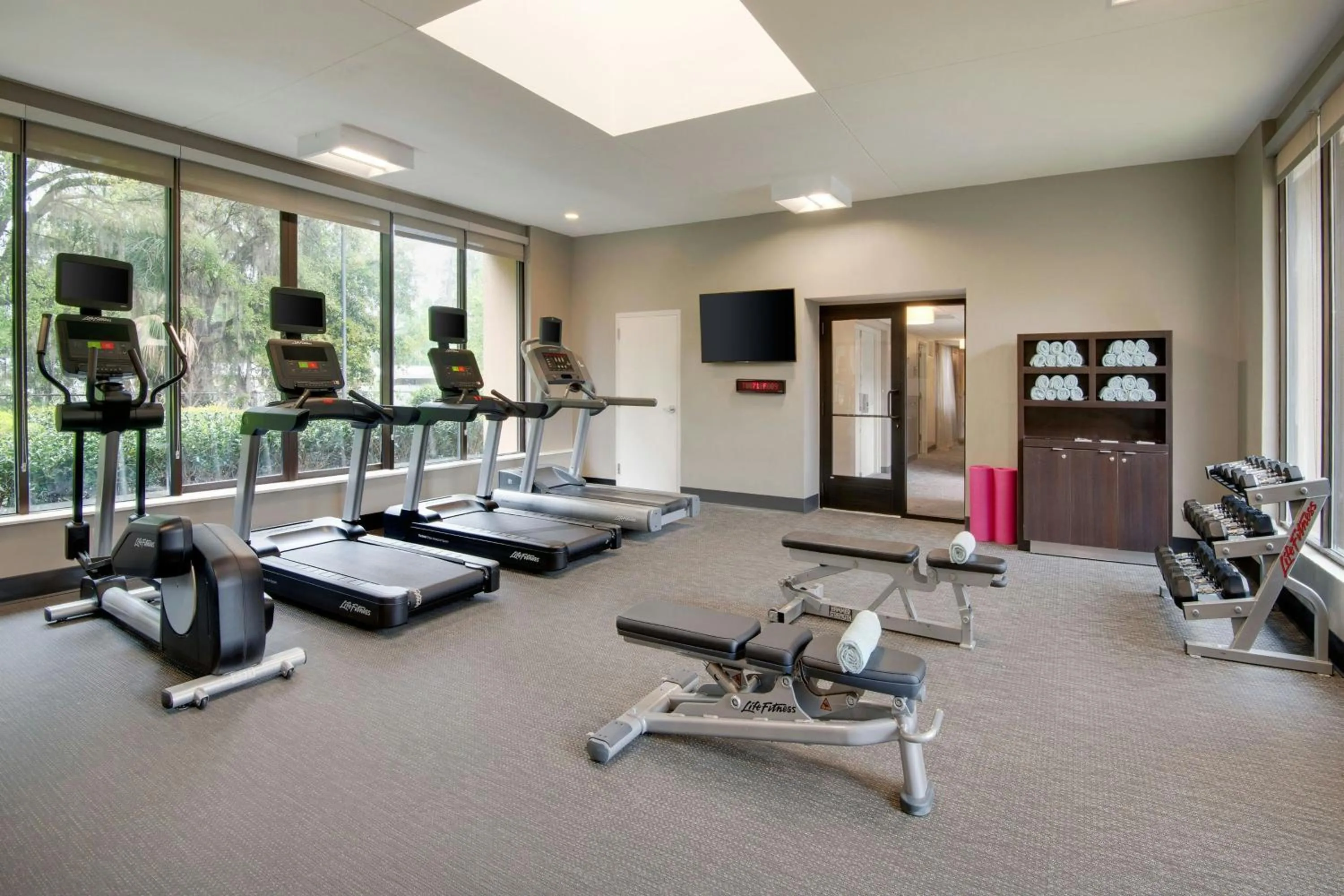Fitness centre/facilities in Courtyard by Marriott Savannah Midtown