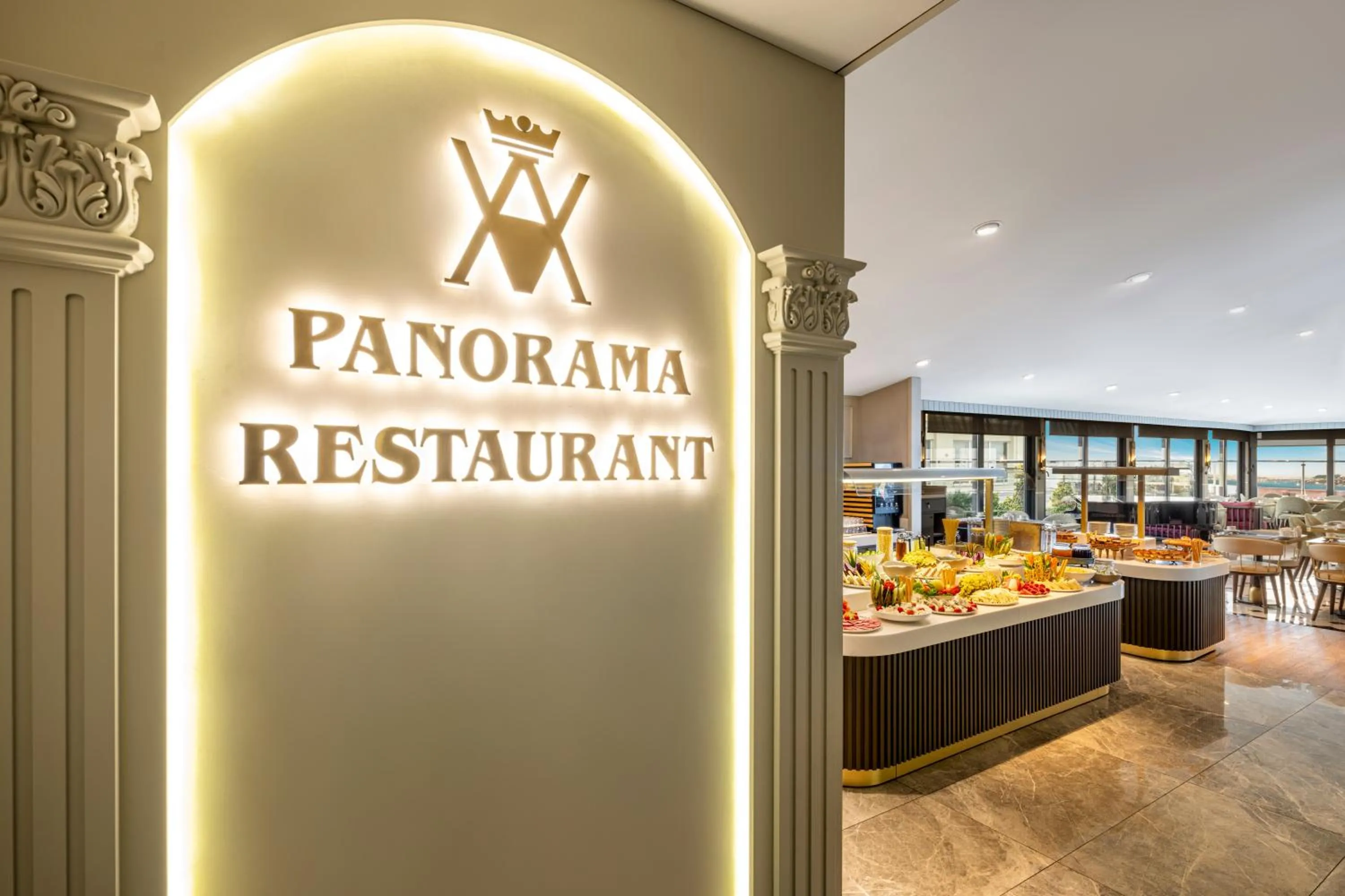 Restaurant/places to eat in AHC Old City Hotel