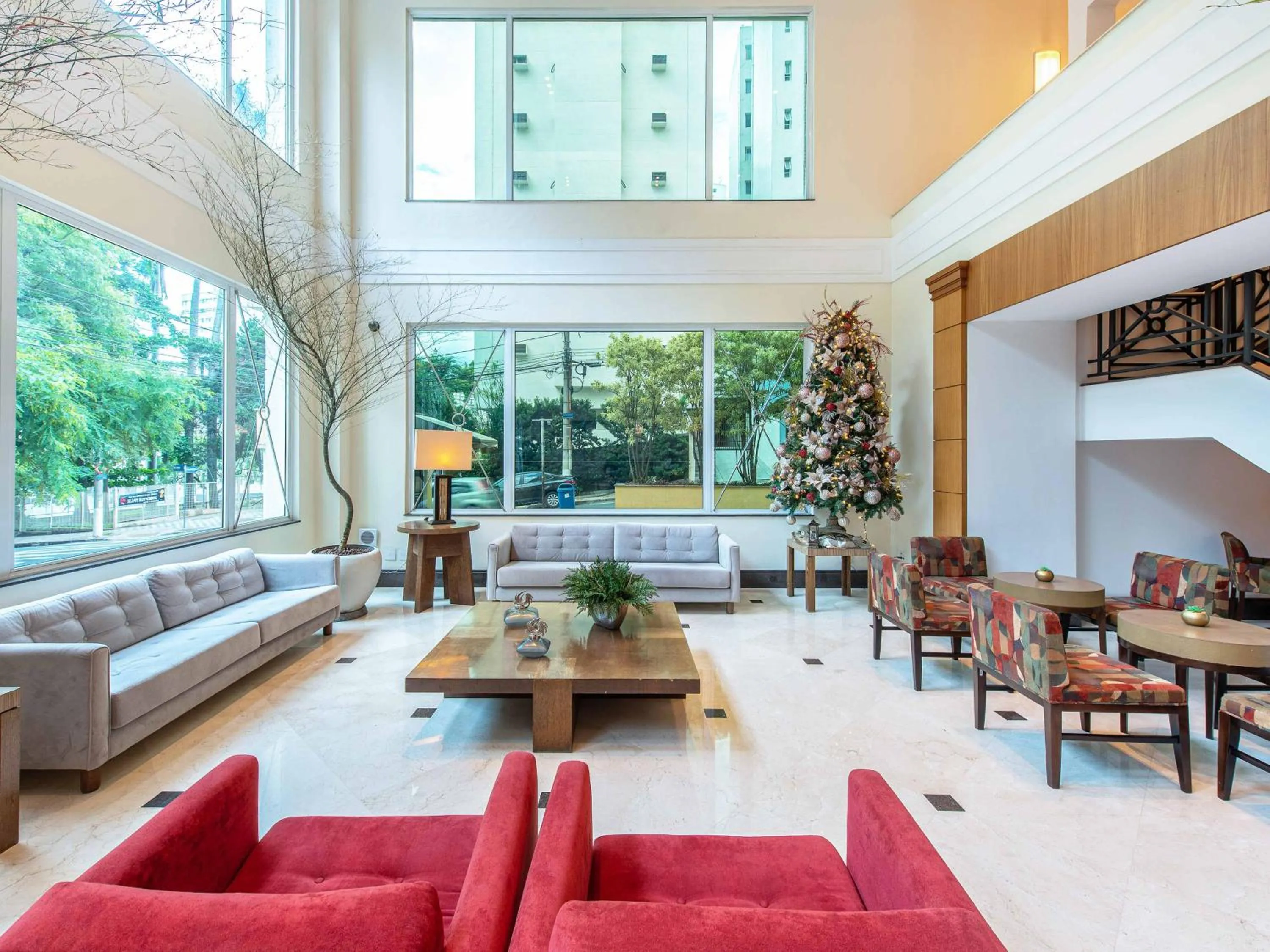 Facade/entrance in Hotel Cassino Tower Campinas Cambuí By Nacional Inn