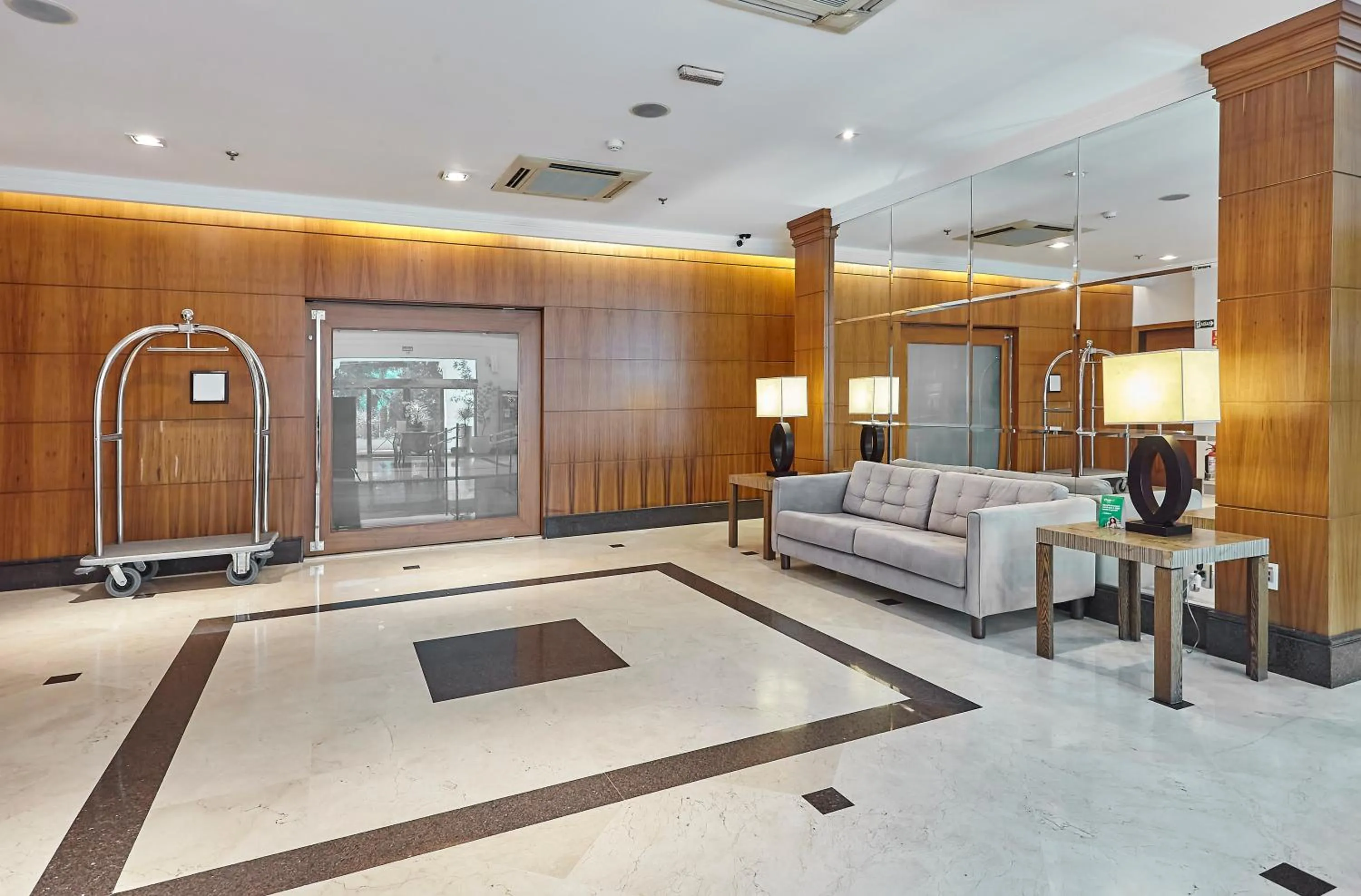 Hotel Cassino Tower Campinas Cambuí By Nacional Inn