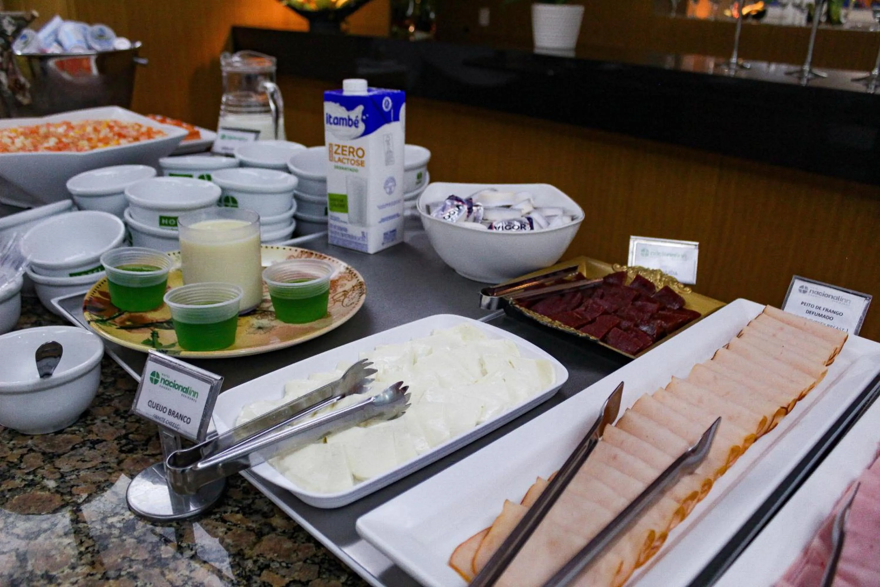 Breakfast in Hotel Nacional Inn Cambuí Campinas Residence