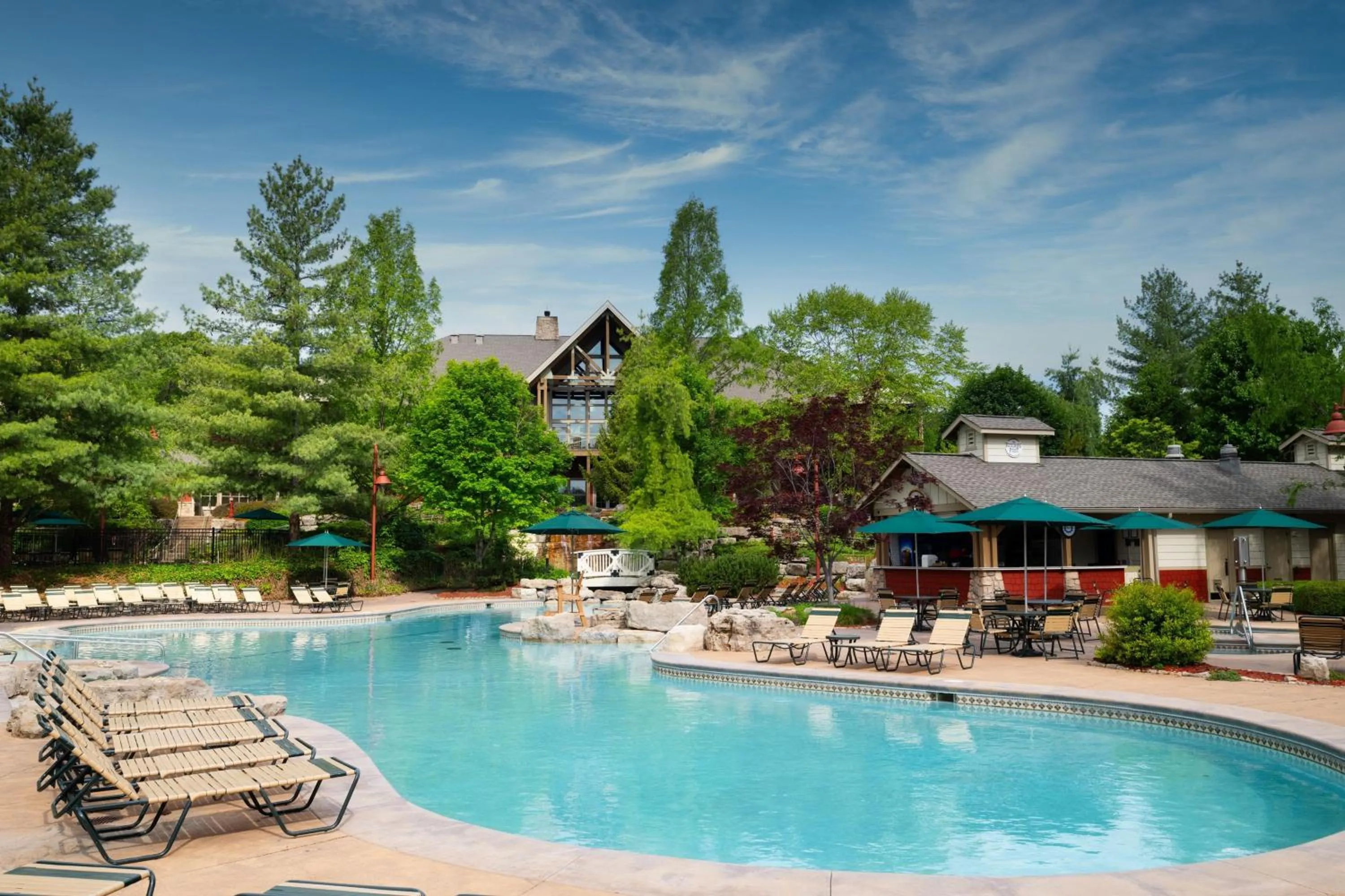 Swimming pool in Marriott's Willow Ridge Lodge