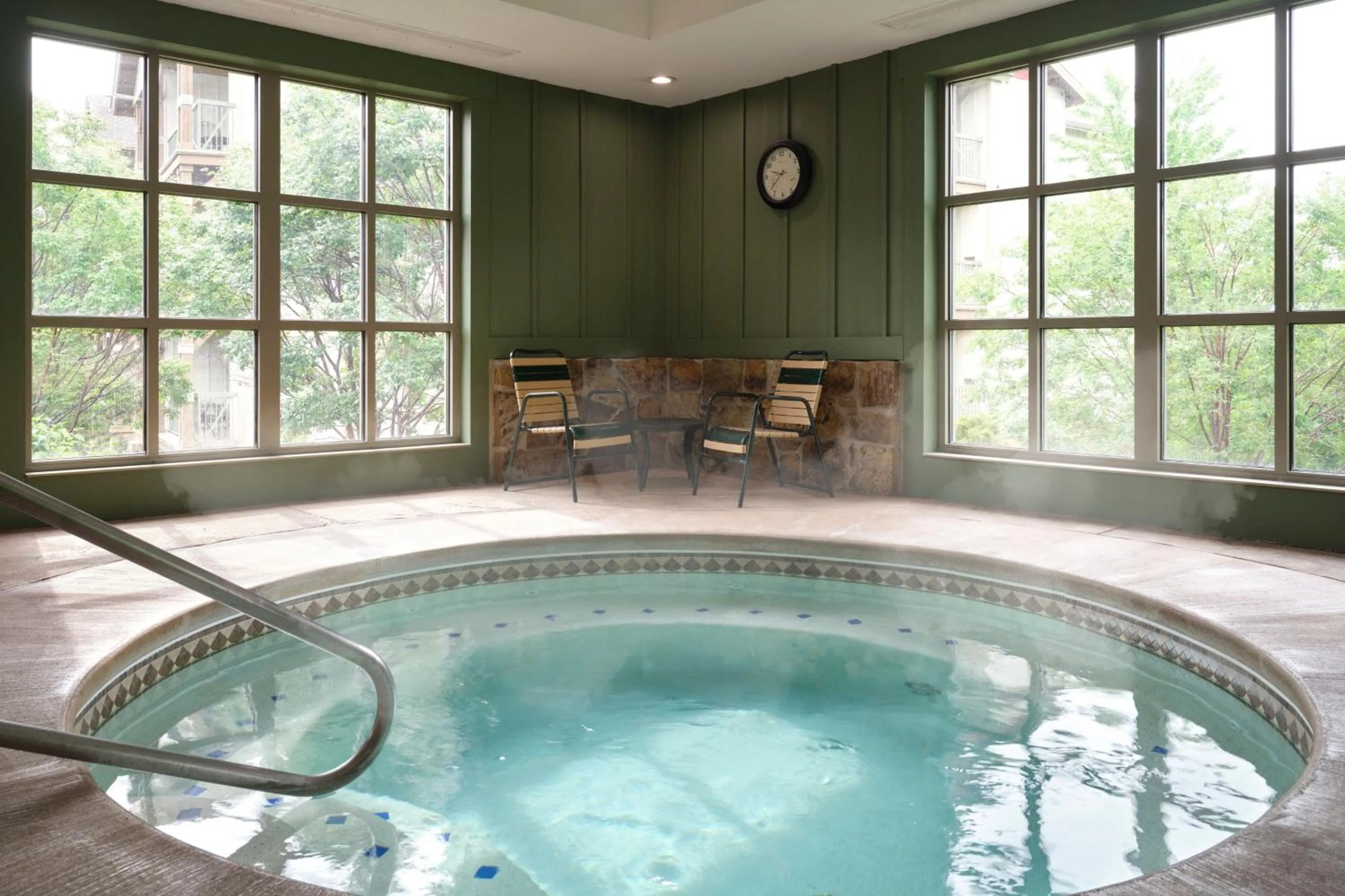 Swimming pool in Marriott's Willow Ridge Lodge