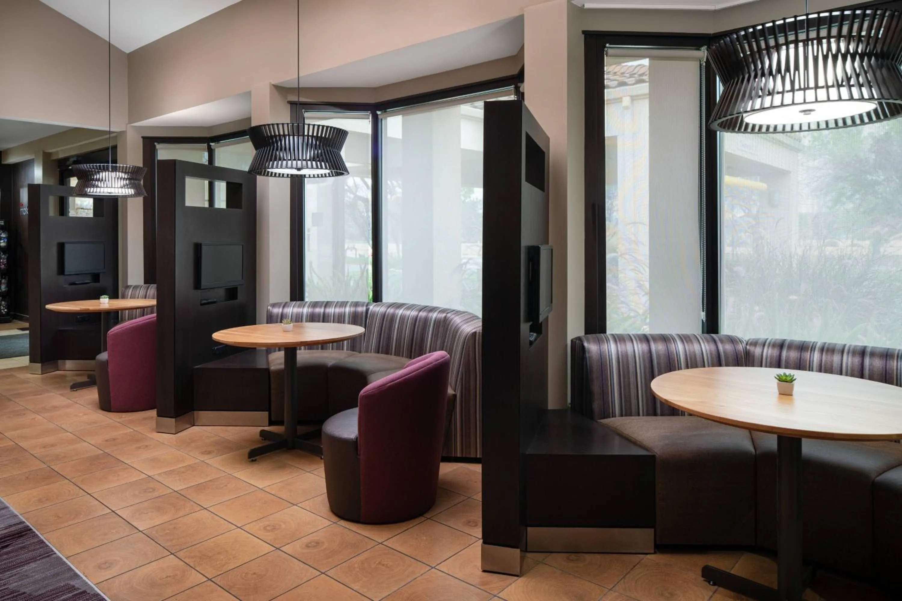 Lobby or reception in Courtyard Fremont Silicon Valley