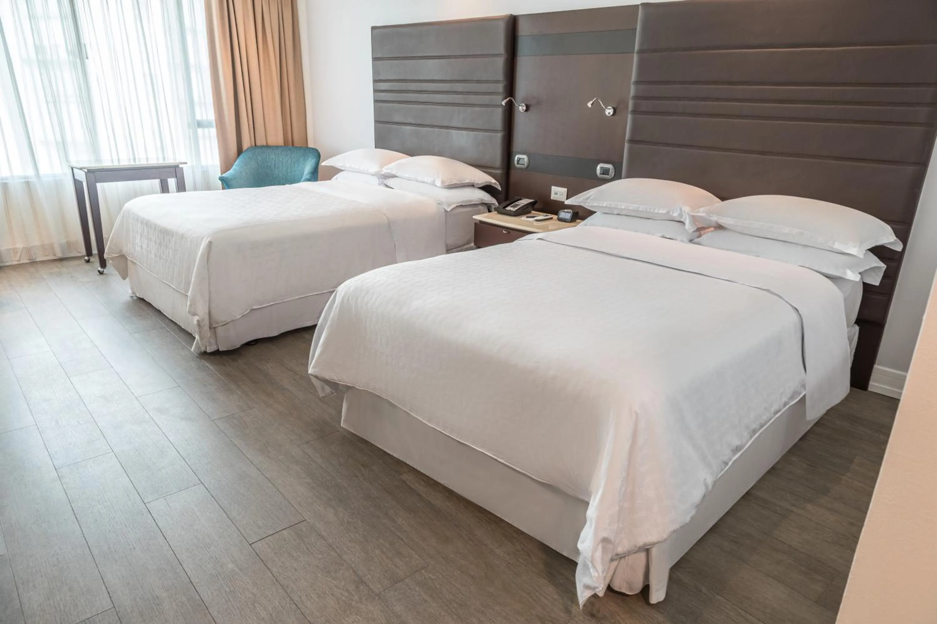 Bed in Sheraton Guayaquil