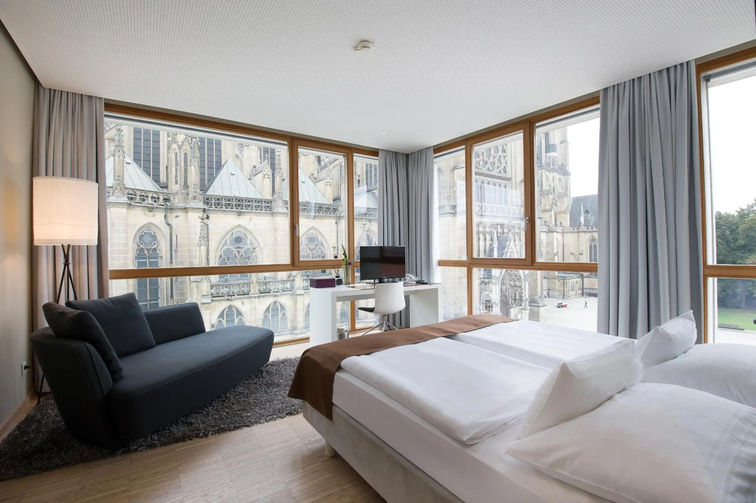 Seating area, Bed in Hotel Am Domplatz - Adult Only