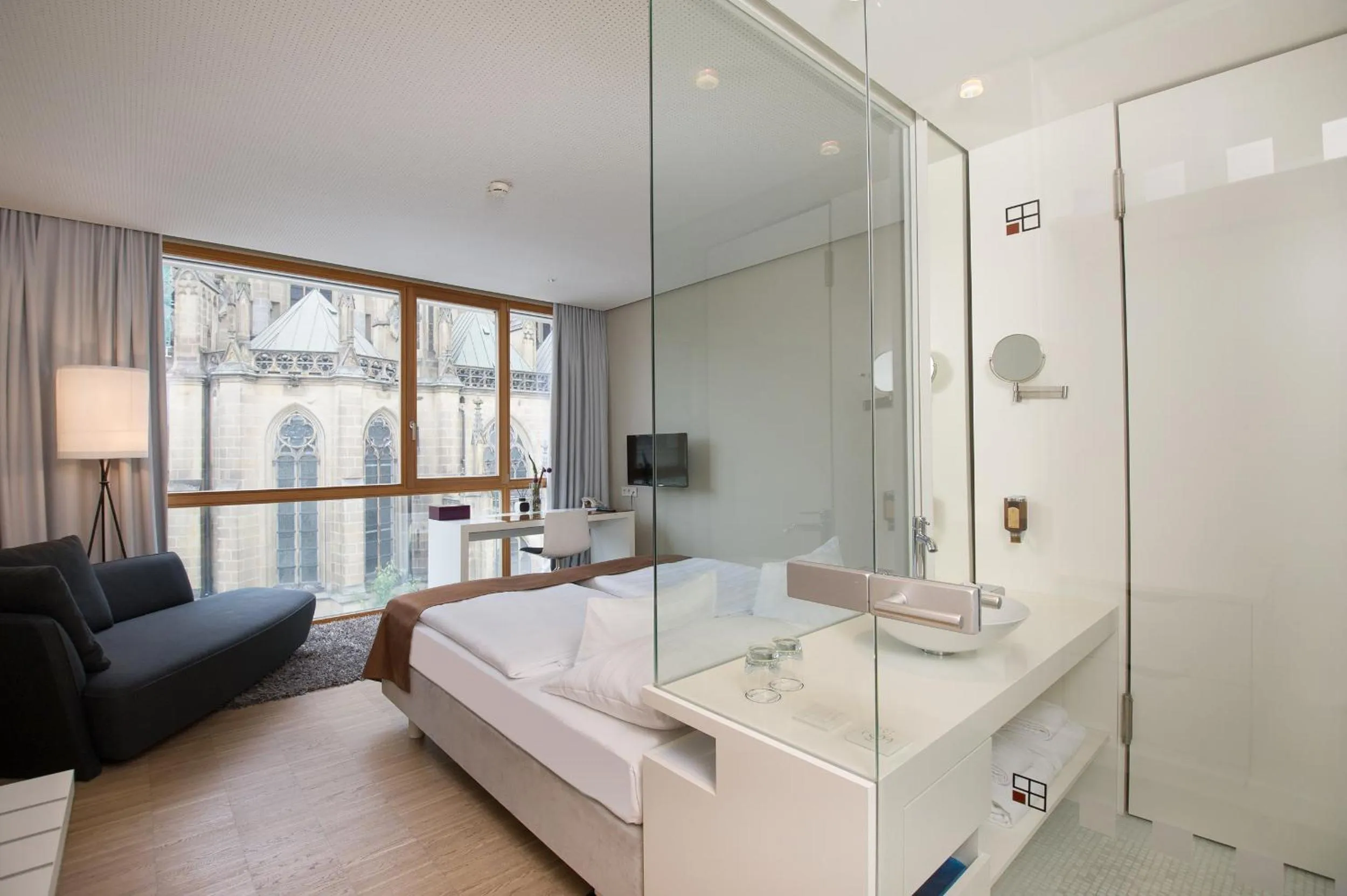 Bathroom, Bed in Hotel Am Domplatz - Adult Only