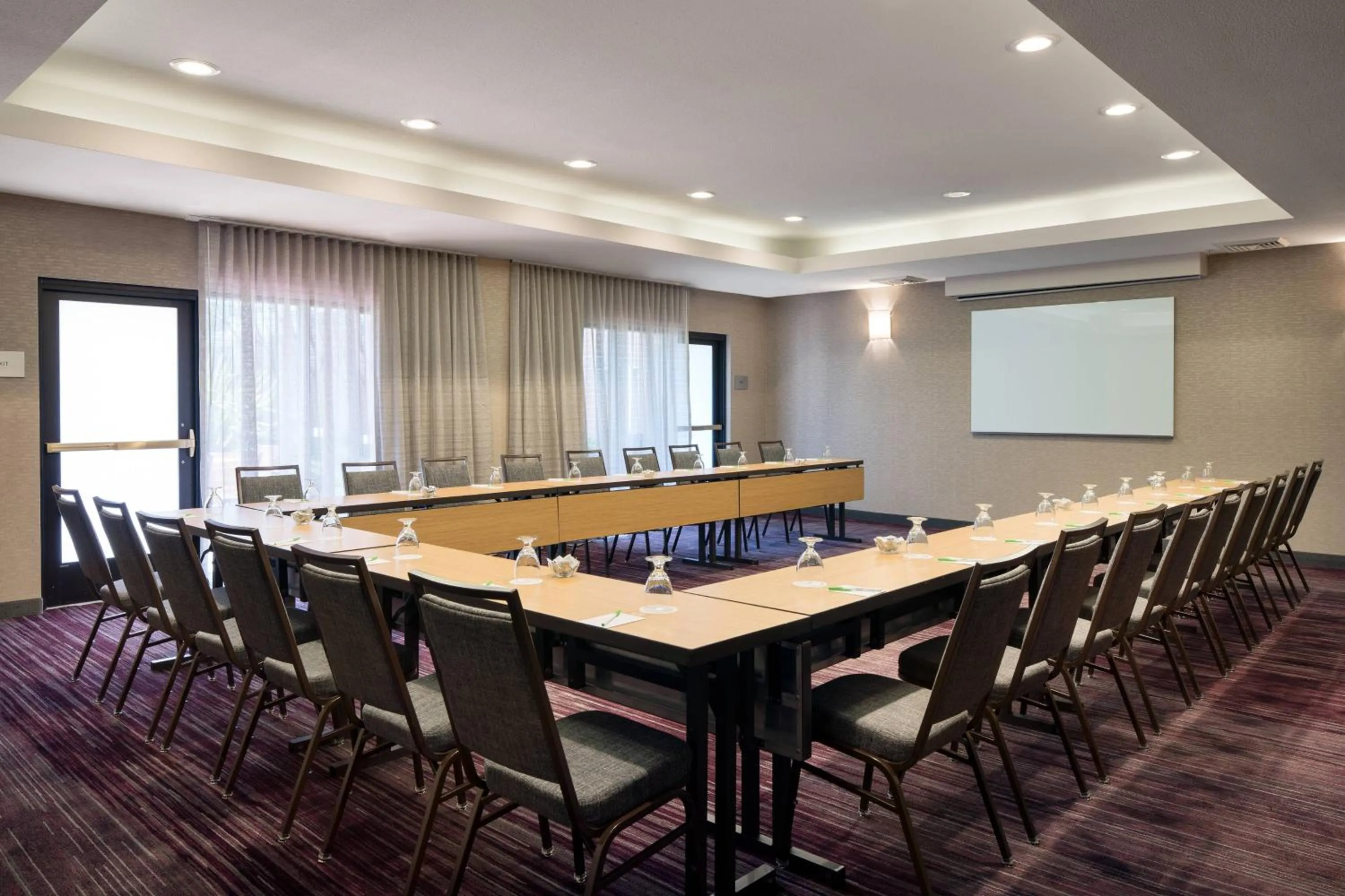 Meeting/conference room in Courtyard Milpitas Silicon Valley