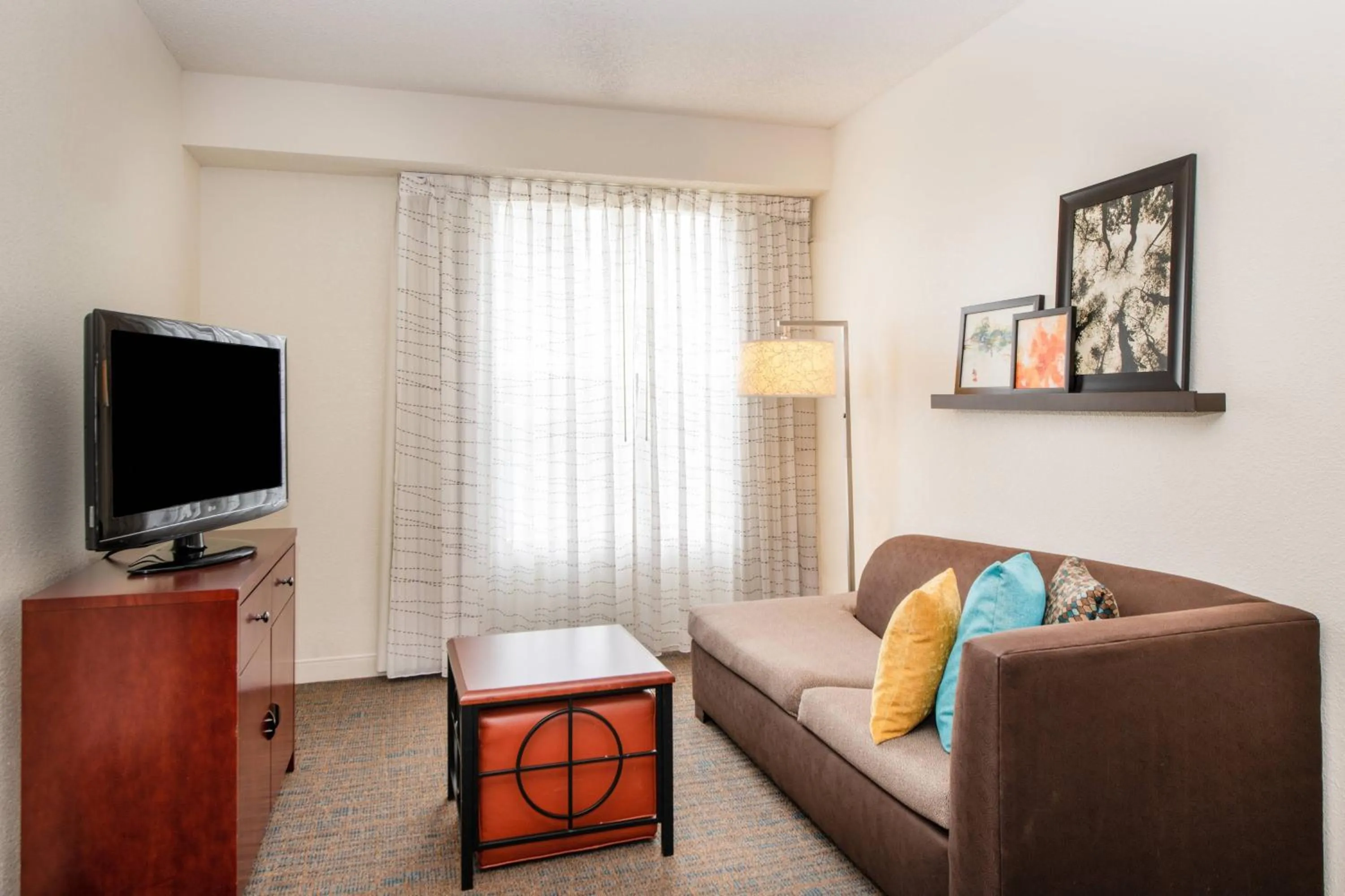 Living room in Residence Inn by Marriott Newark Silicon Valley