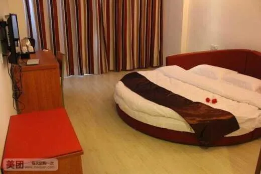 Bed in Thank Inn Chain Hotel Jiangsu Yancheng Jianhu Guanhua Road