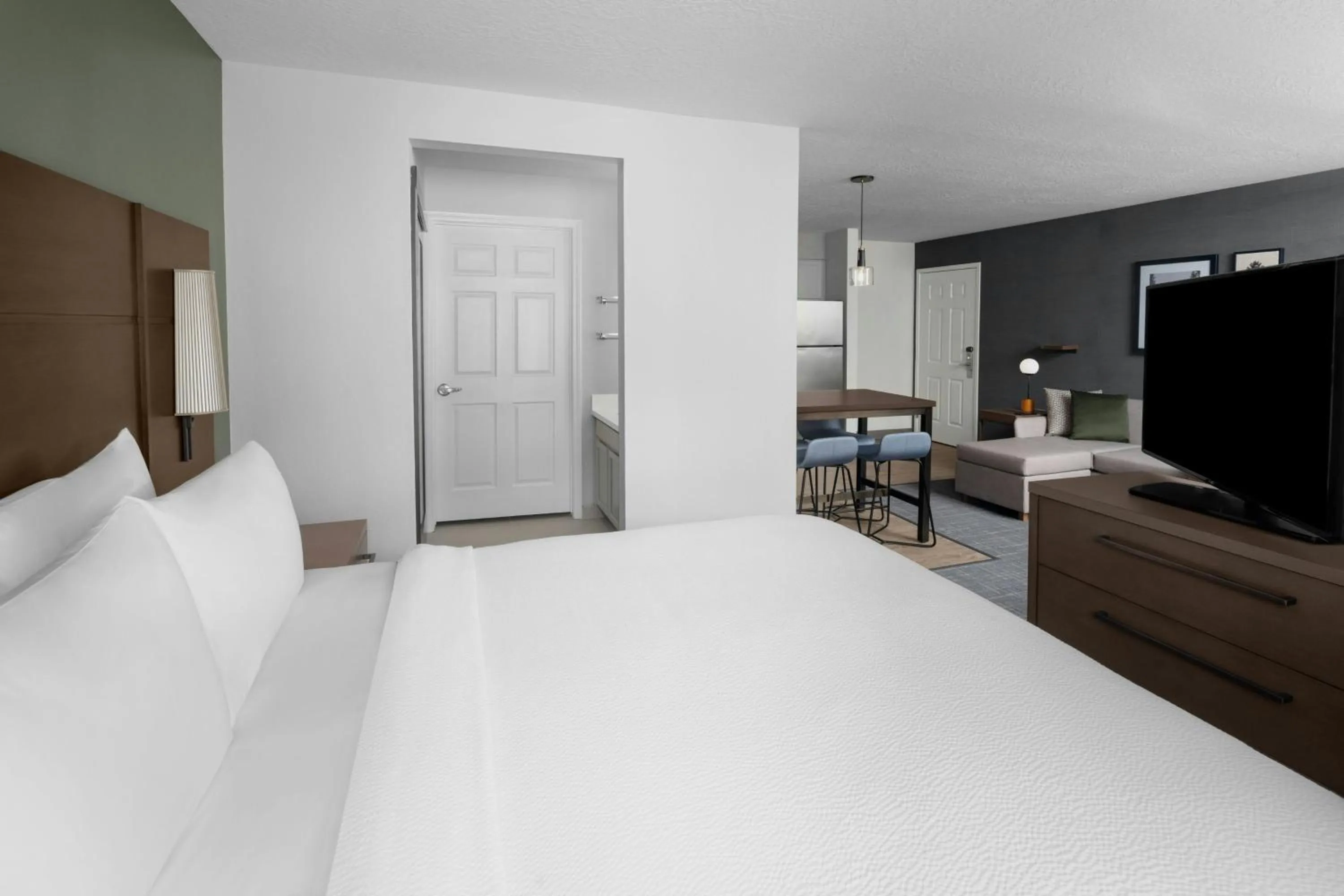 Photo of the whole room, Bed in Residence Inn Salt Lake City Cottonwood