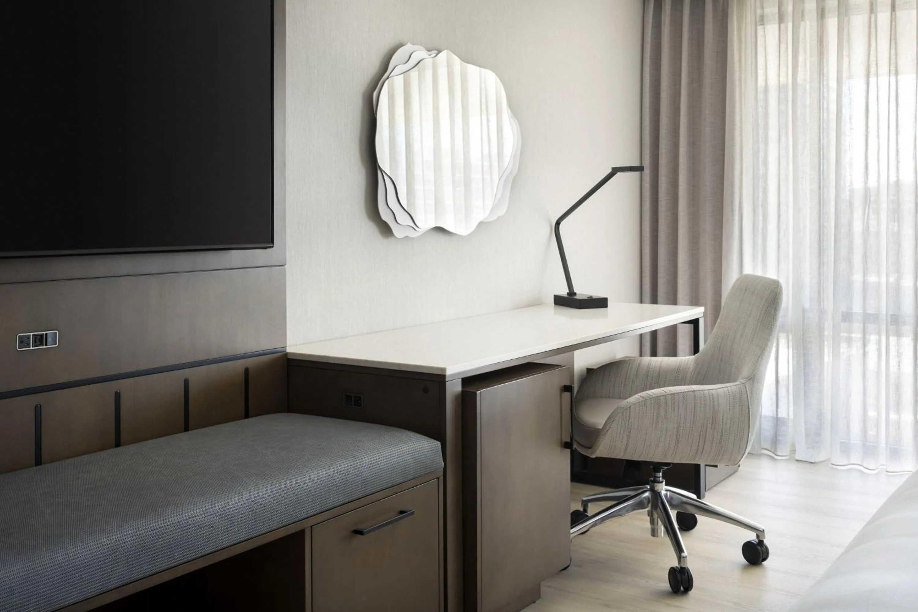 Photo of the whole room in Salt Lake Marriott Downtown at City Creek