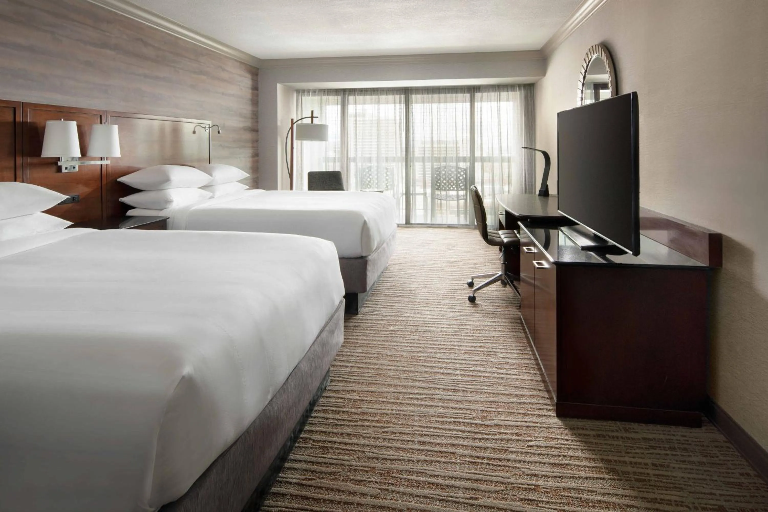 Photo of the whole room, Bed in Salt Lake Marriott Downtown at City Creek