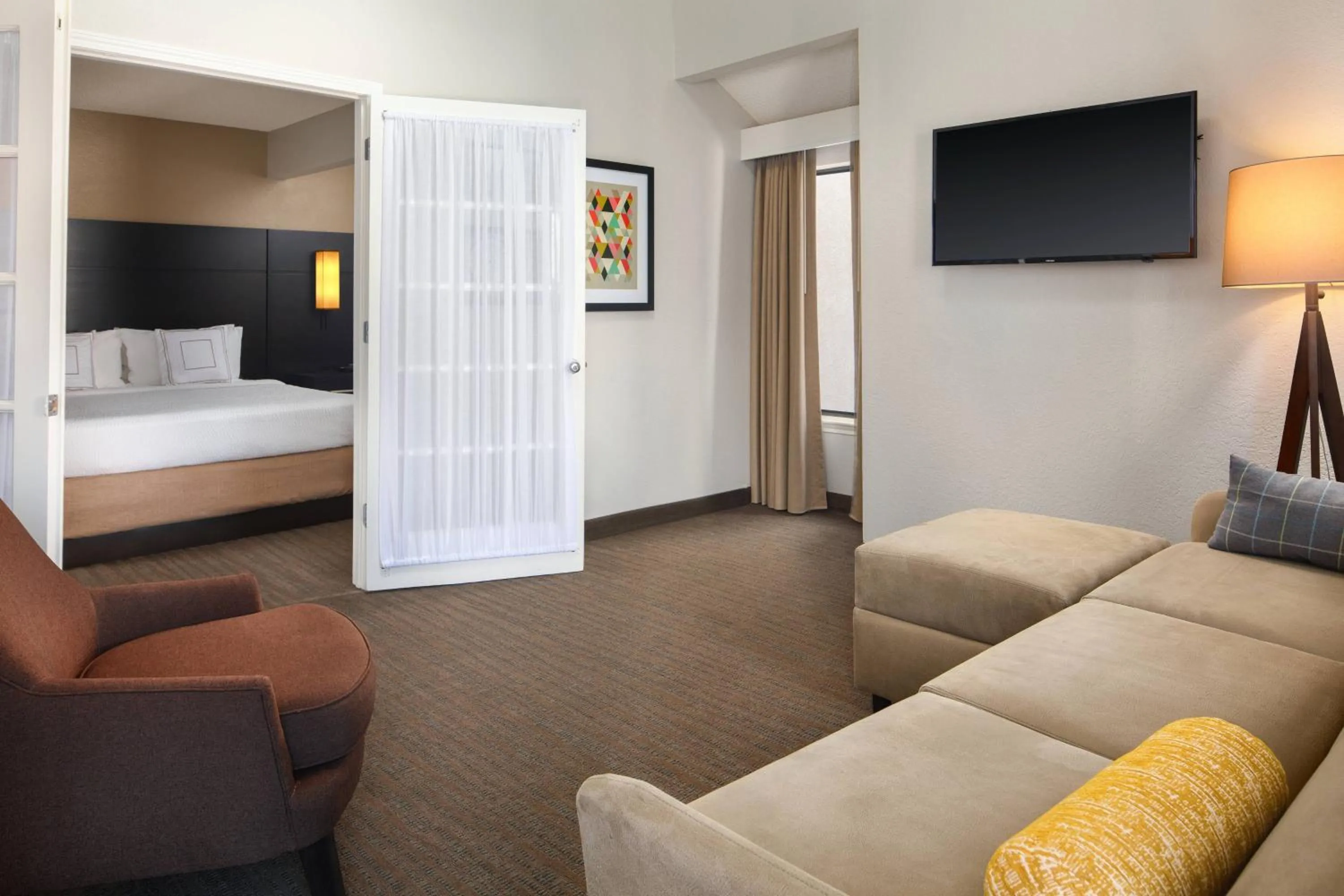 Bedroom, Bed in Residence Inn Irvine Spectrum