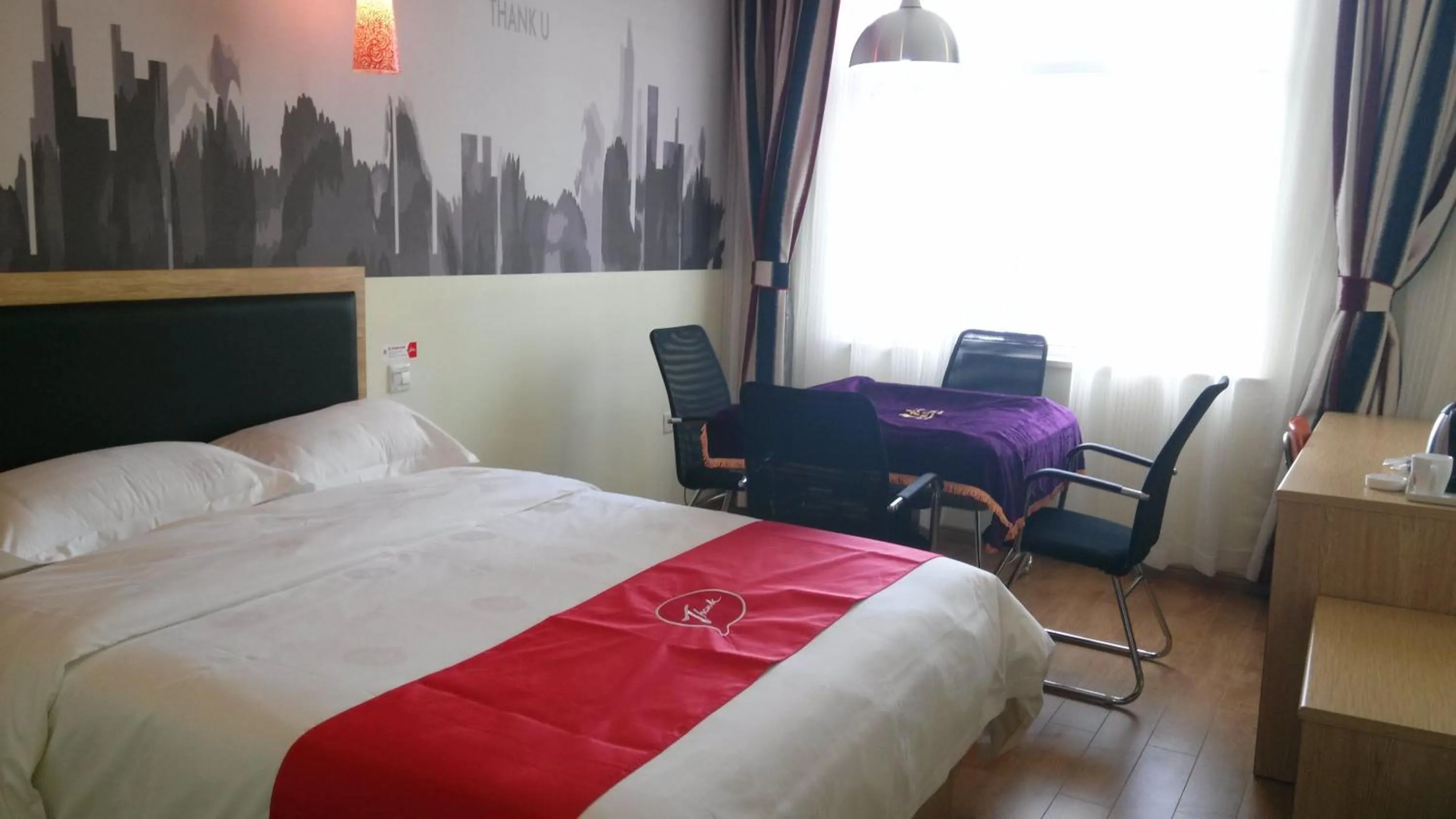 Bed in Thank Inn Chain Hotel Jiangxi Fuzhou Linchuan District Laowuhuang Palace Bus Station