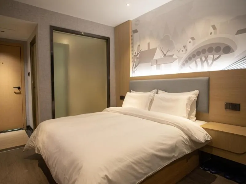 Bed in Thank Inn Chain Hotel Hunan Huaihua Hecheng District South High Speed Rail Station