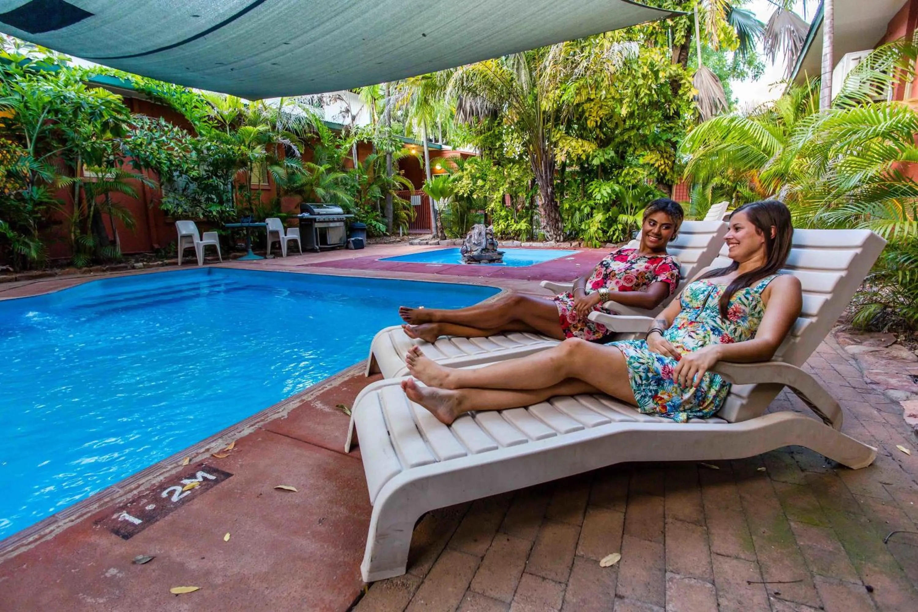 Swimming pool in Hotel Kununurra