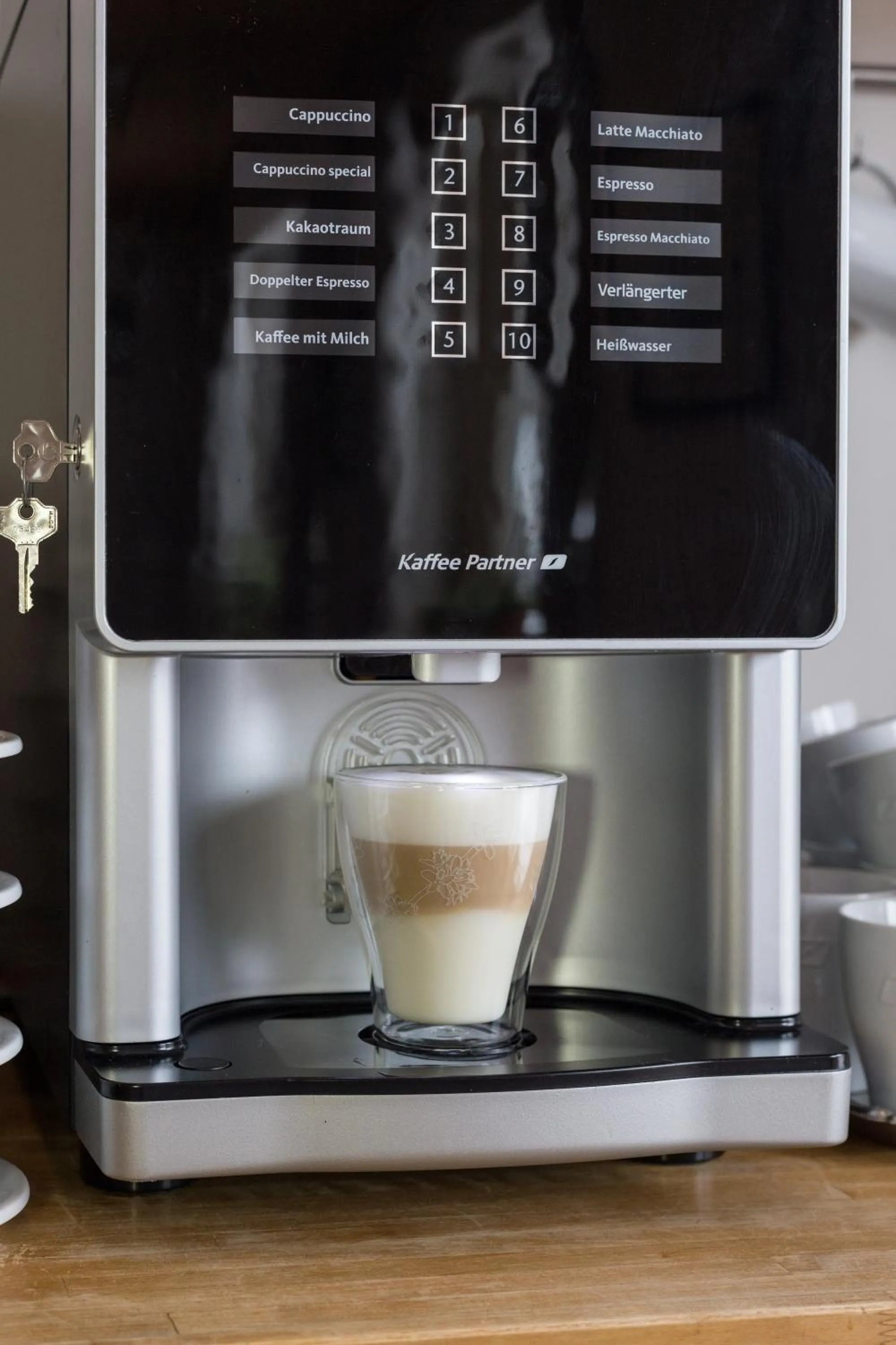Coffee/tea facilities in Hotel Aquamarin