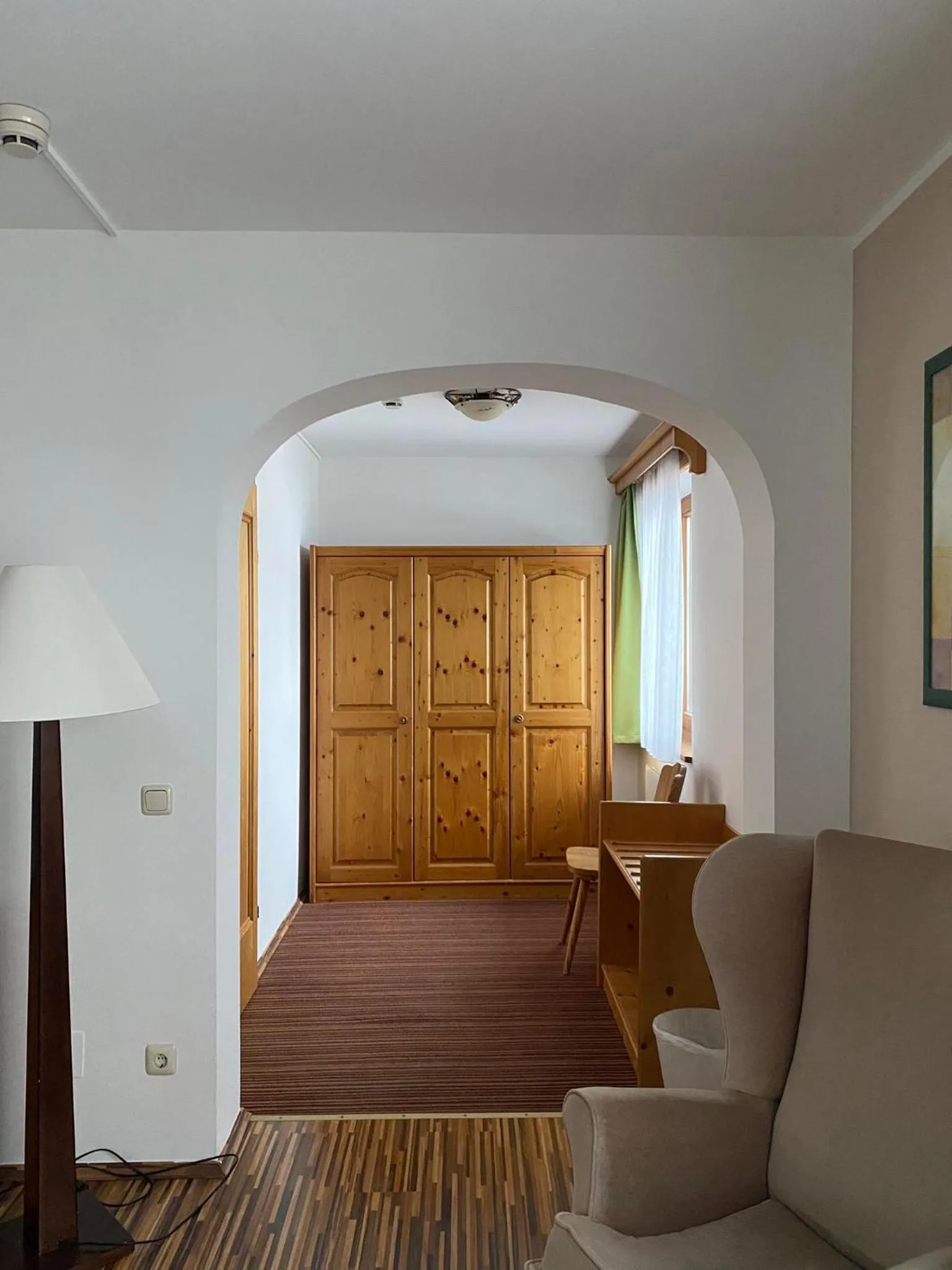 Photo of the whole room in Hotel Aquamarin