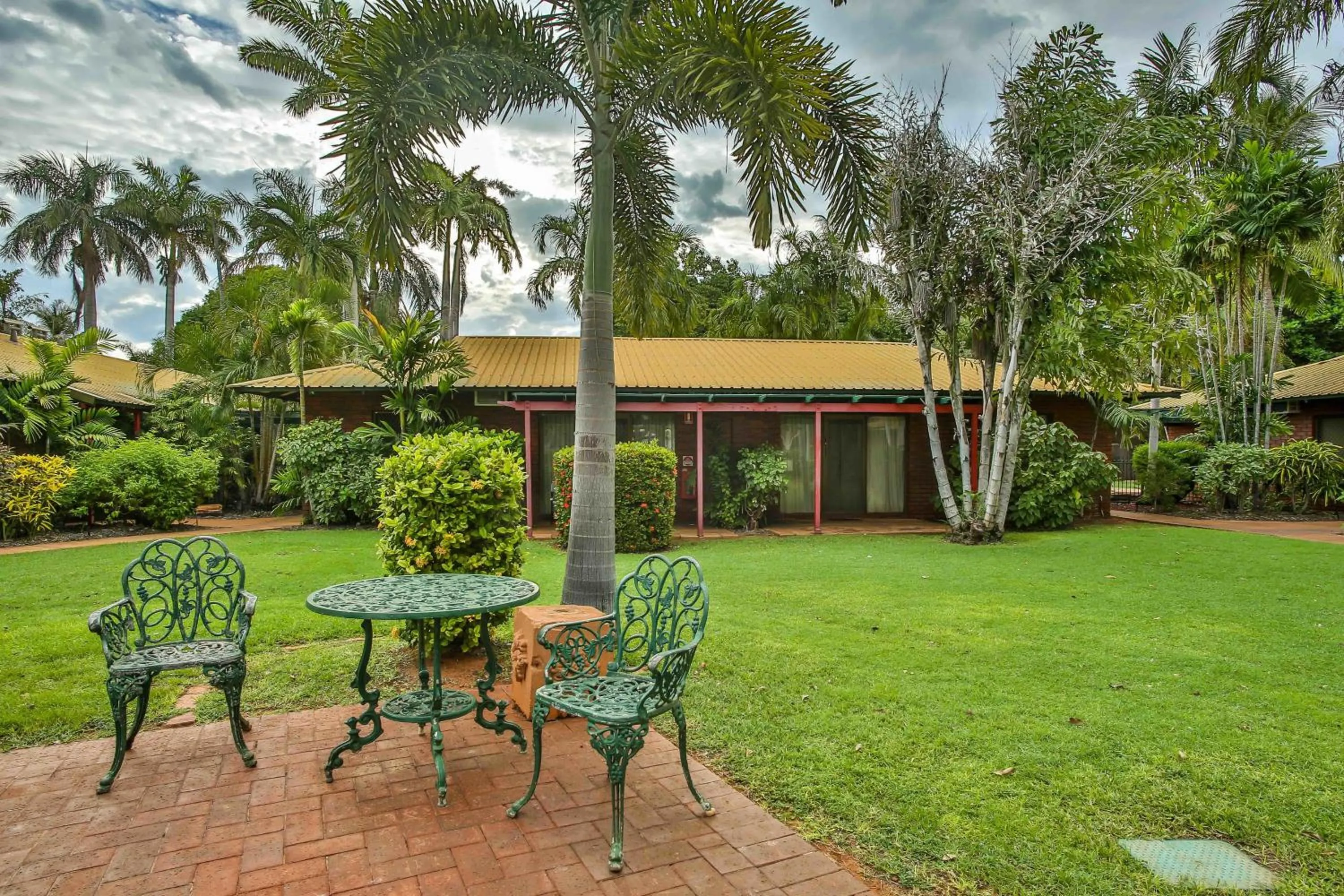 Facade/entrance in Bayside Holiday Apartments