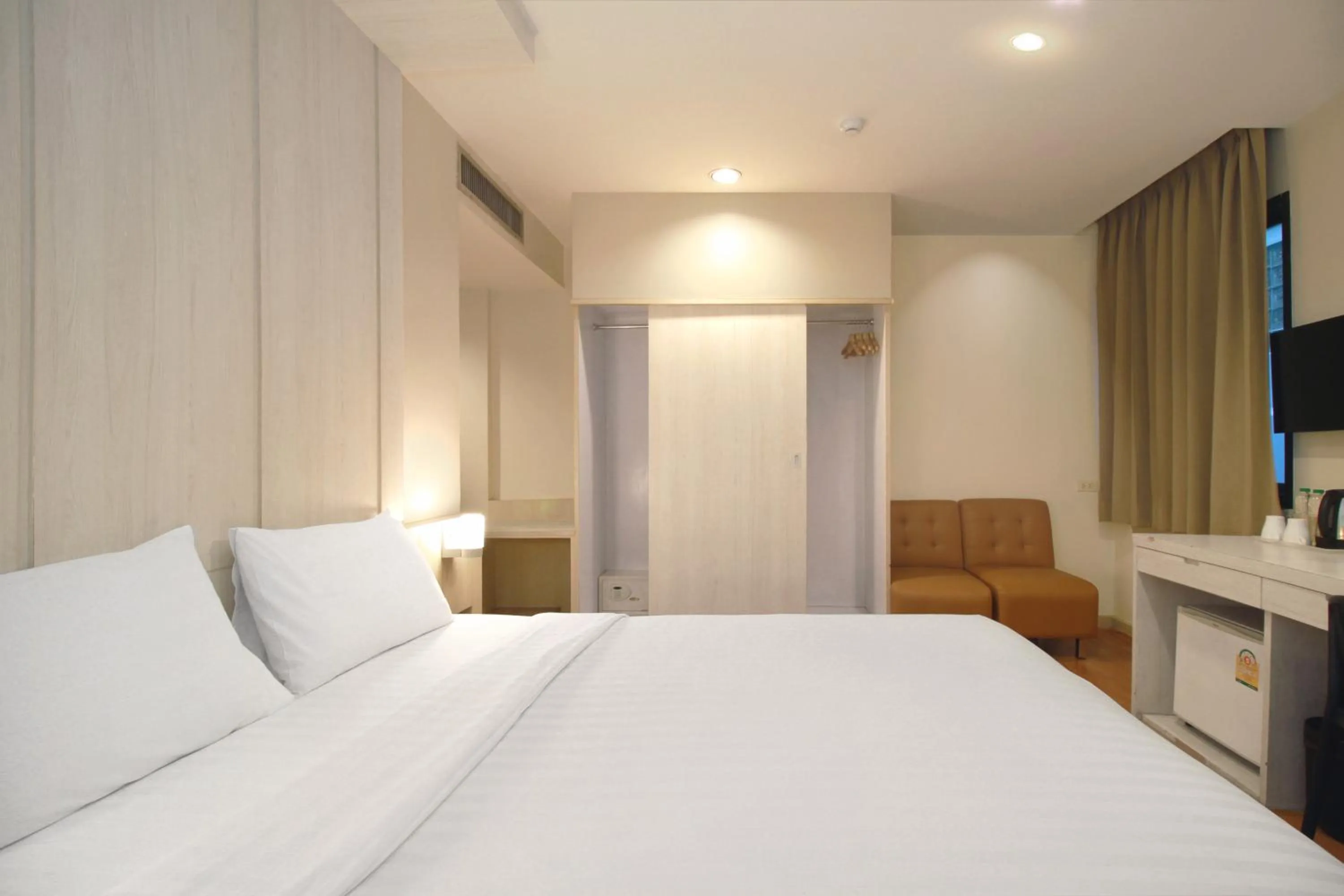 Bed in Ten Stars Hotel