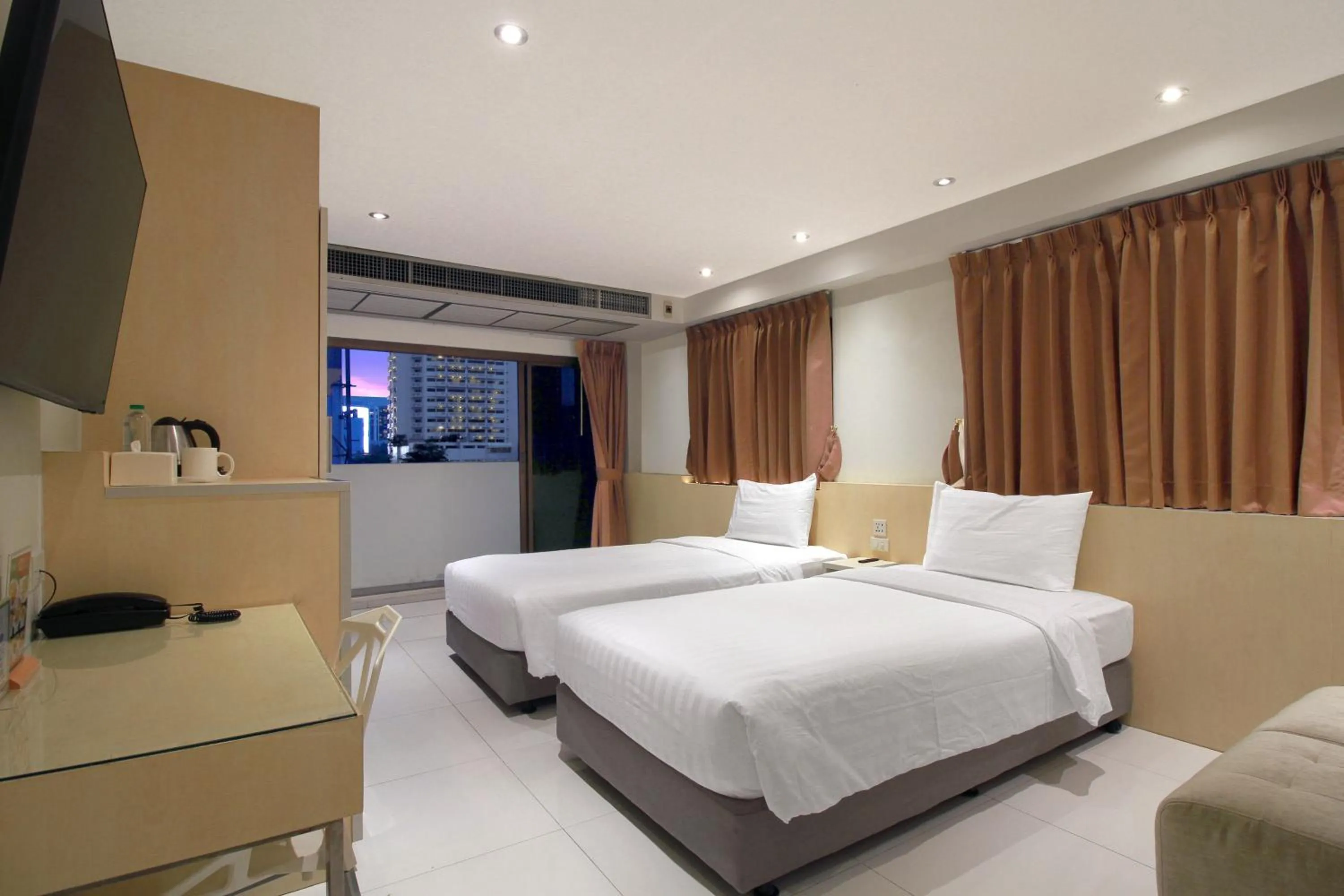 Bed in Ten Stars Hotel