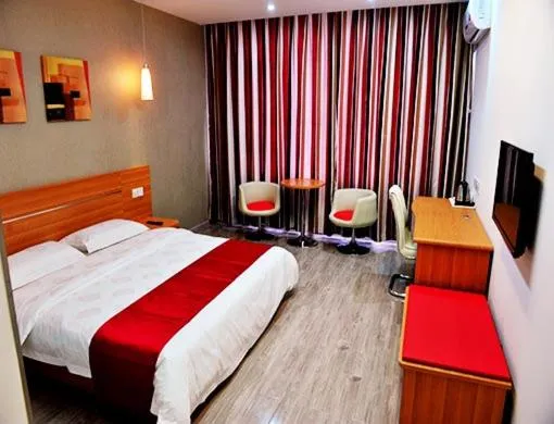 On site, Bed in Thank Inn Chain Hotel Yunnan Lijiang Old Town South Gate