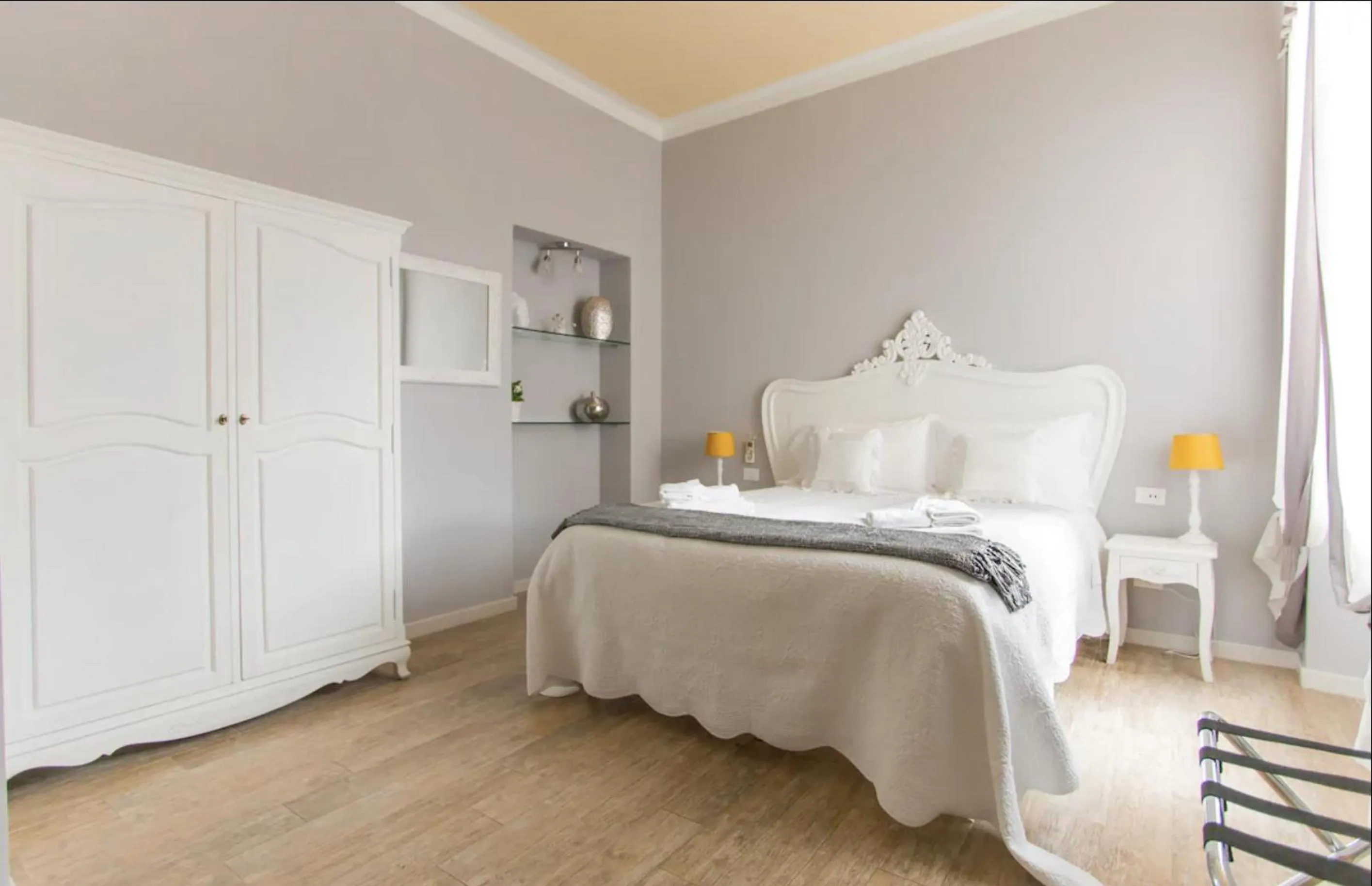 View (from property/room), Bed in Affittacamere Casa Dane'