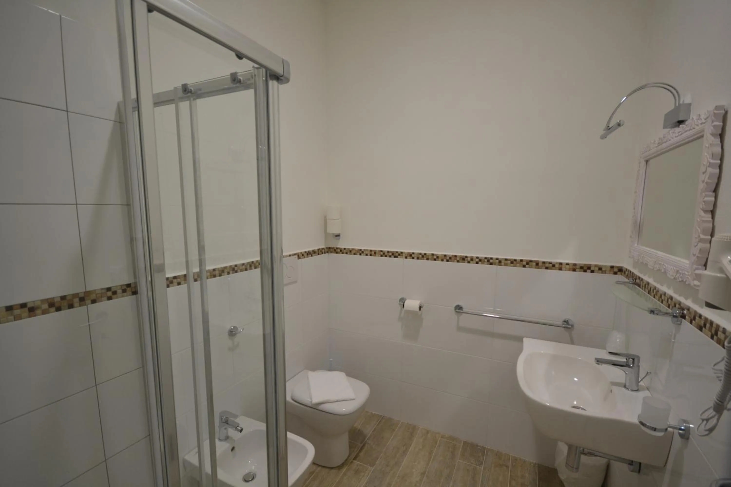 Shower in Affittacamere Casa Dane'