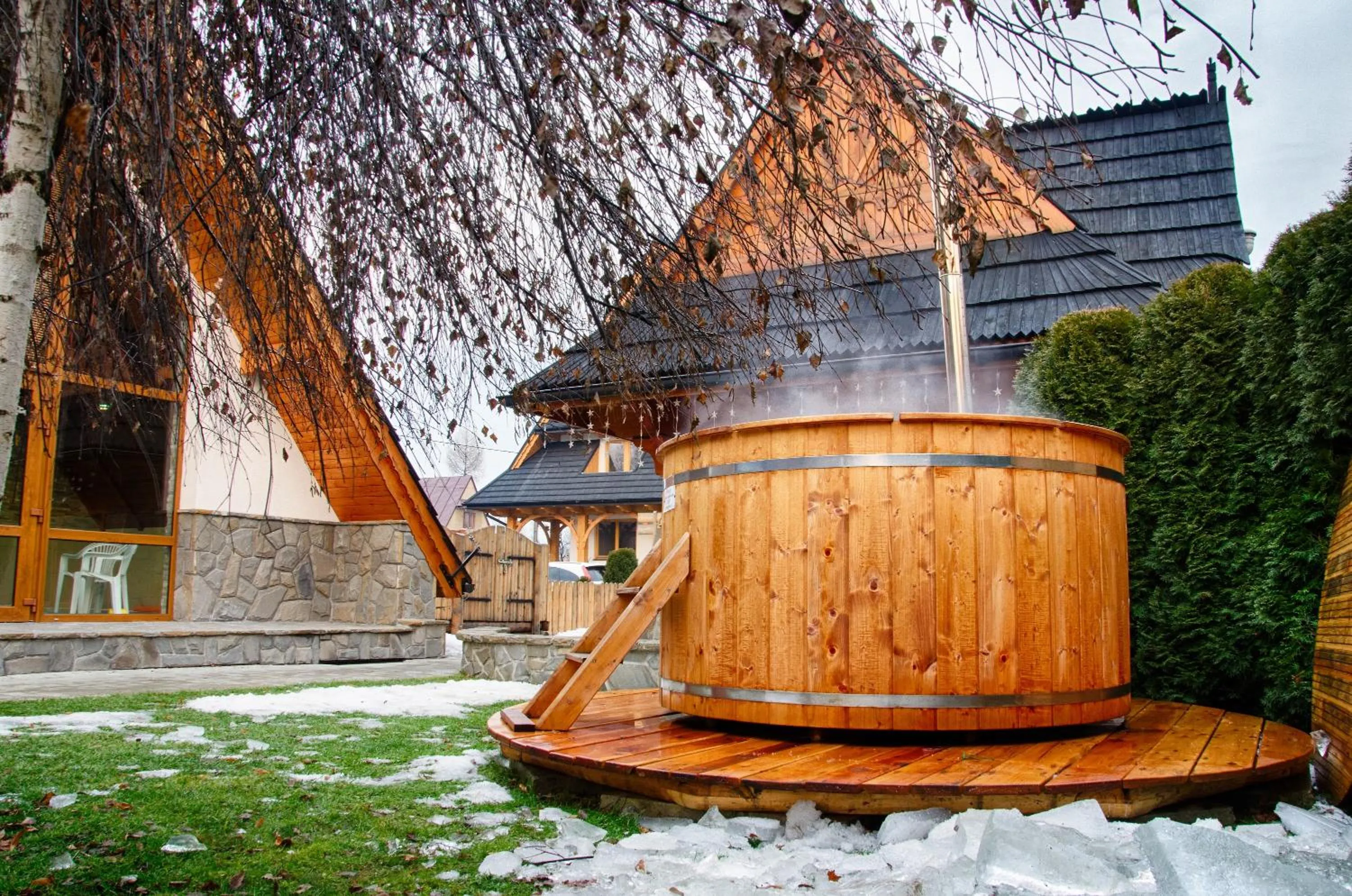Open Air Bath in Hotel Toporów