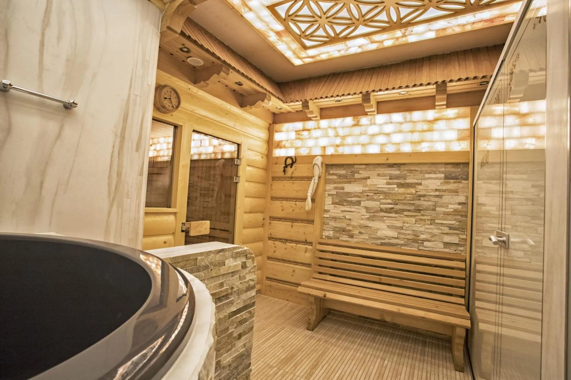 Sauna in Hotel Toporów