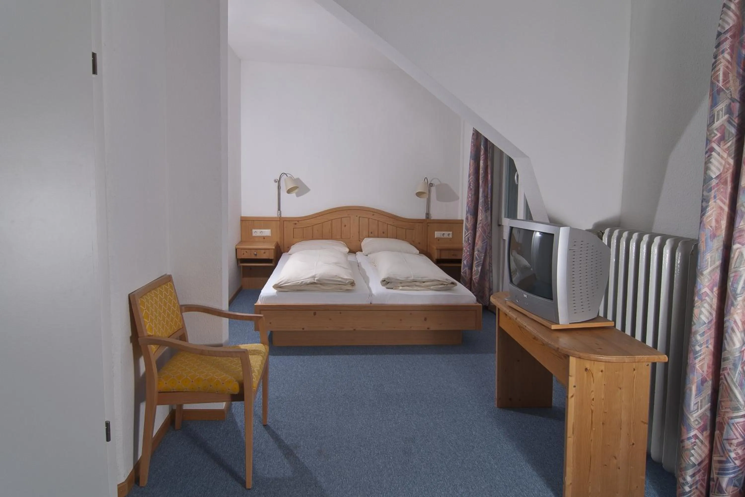 Photo of the whole room, Bed in Action Forest Hotel - Kletterwald - Lasertag - nähe Badeparadies